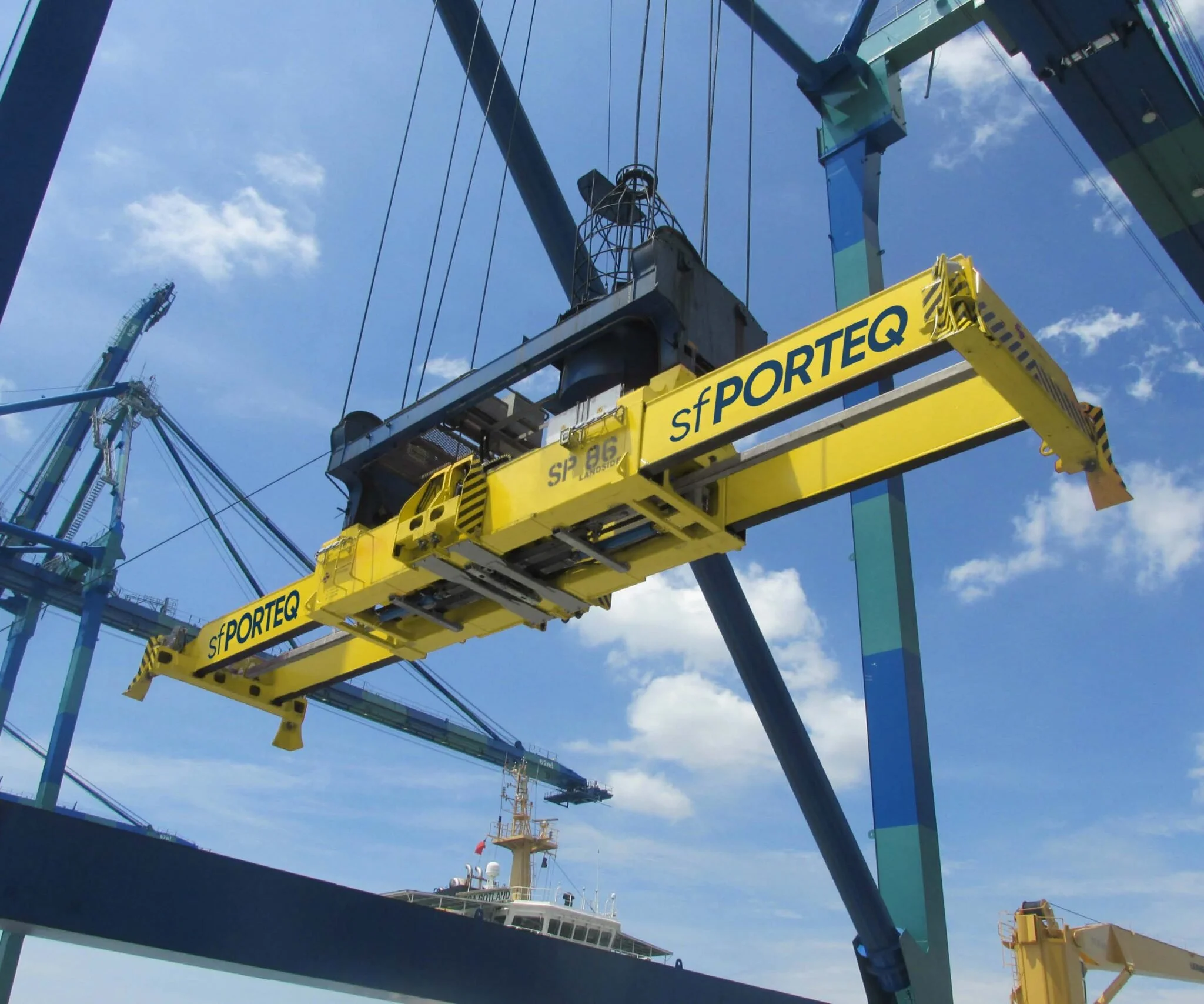 sfPorteq STS / Yard / MHC / Piggyback Spreaders