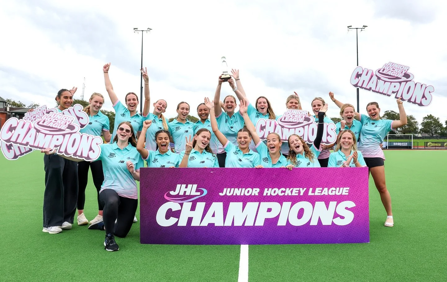 And that&rsquo;s a wrap! Congrats to our two JHL champions @tridents_hockeynz women and @maverickshockeynz men for 2026 ✌🏻

Sensational efforts across the board and a fantastic week for the development of not only our players but also coaching staff