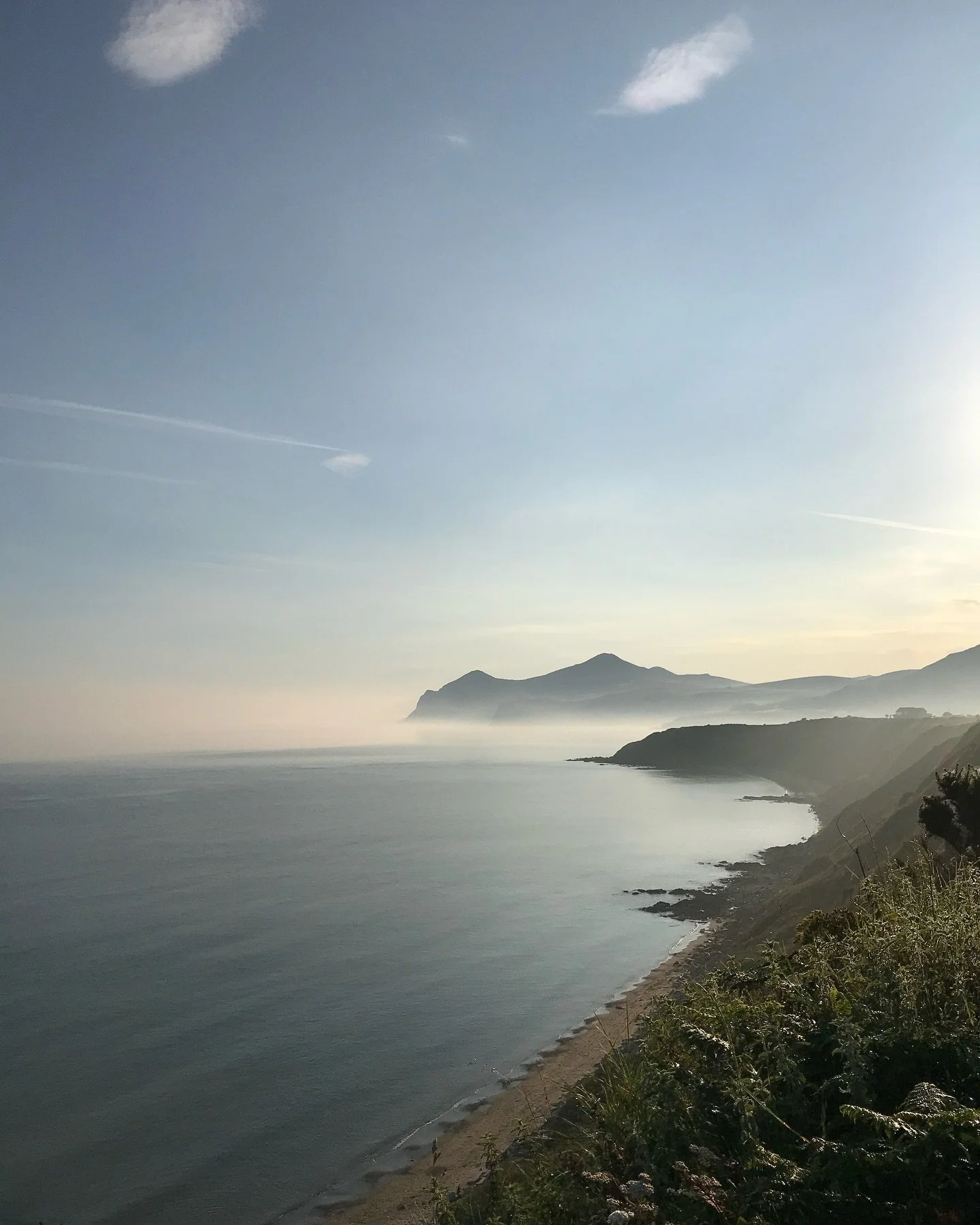 M e m o r i e s 
Memories not things….. how about gifting a loved one the chance to make magical memories in Morfa Nefyn.  You can book a stay, or ask me to create a special voucher for a stay for a unique and special Christmas Present for yo