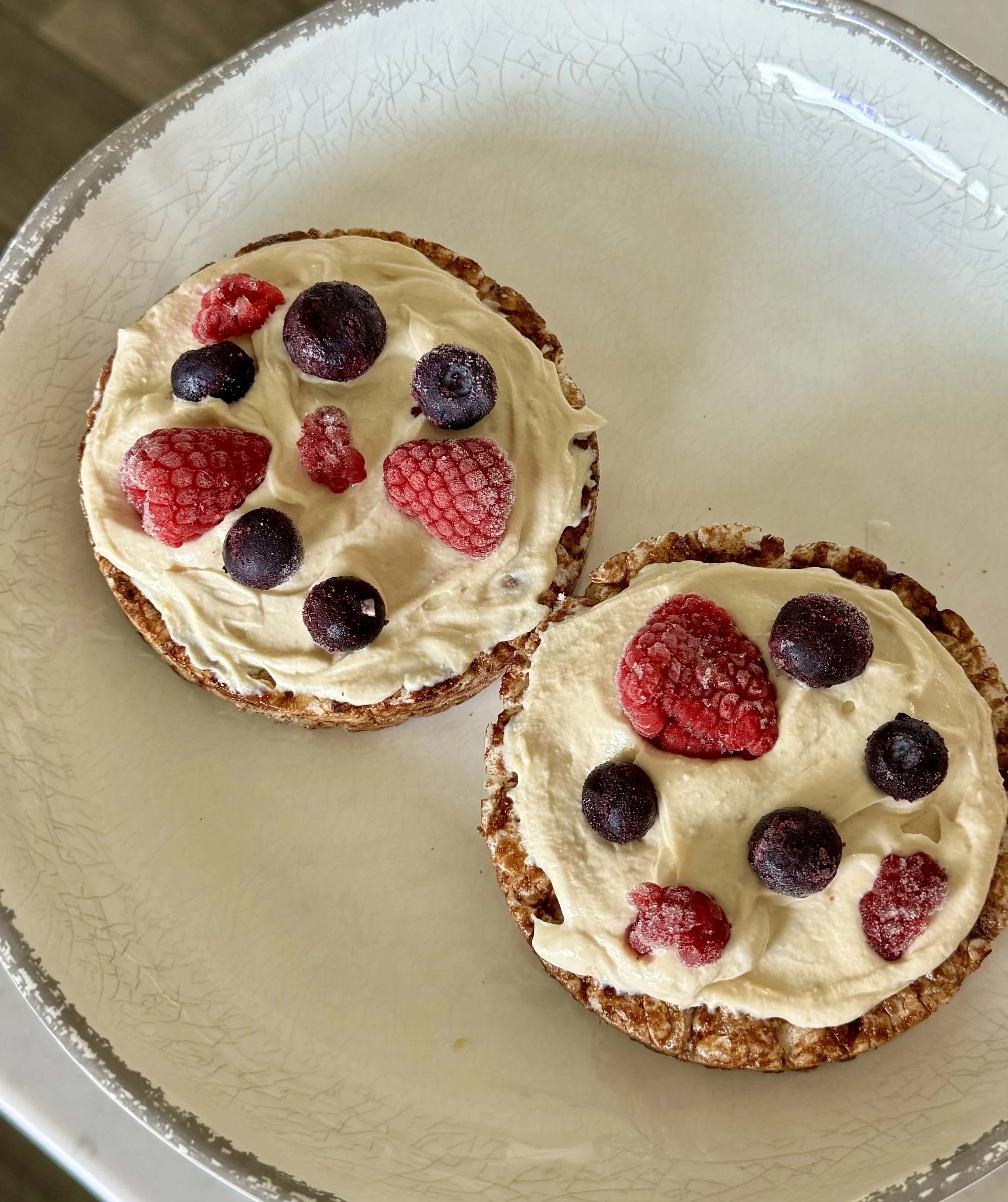 Peanut Butter Yogurt Rice Cake