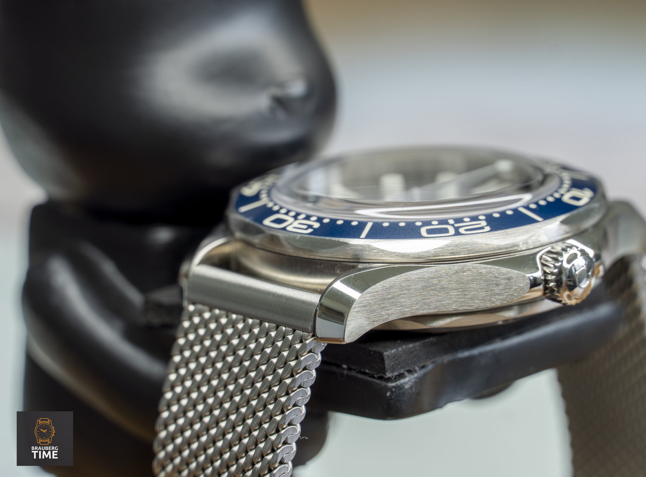 Omega Seamaster James Bond 60th Ann 2025-037.jpg