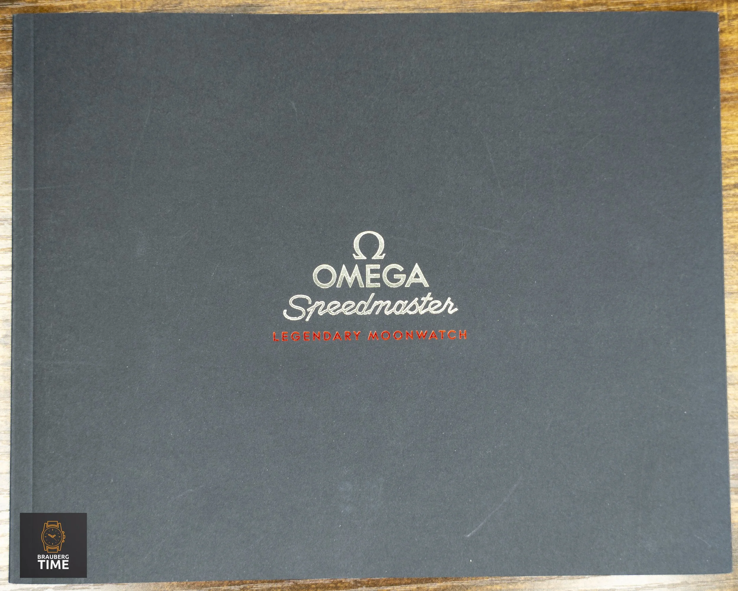 Omega Speedmaster Moonwatch White 2025-086.jpg