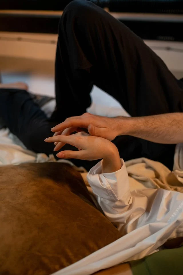 Tending to Your Relationship After Having a Baby: How Couples Change and Adapt Postpartum