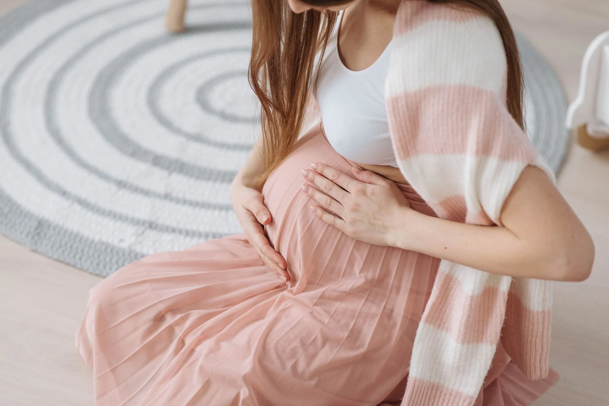 stressed-pregnant-woman-thinking-about-her-baby