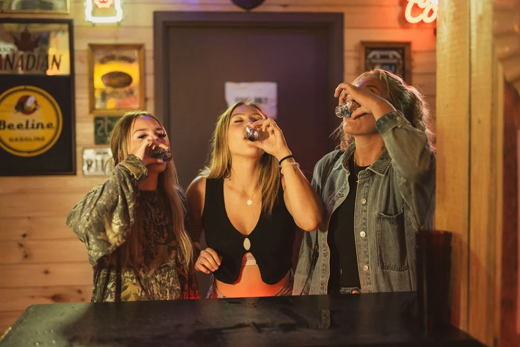 Three shots, three smiles, one Daisy&rsquo;s night 🤠🥃⁠
⁠
Who&rsquo;s lining &lsquo;em up this weekend?⁠