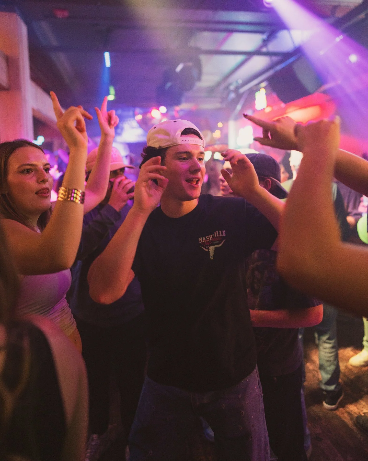 If there&rsquo;s one thing we know how to do at Daisy&rsquo;s&hellip;it&rsquo;s have a good time 😎⁠
⁠
From line dancing to late-night singalongs, the energy on that dance floor was next-level. And trust us&mdash;the party&rsquo;s just getting starte