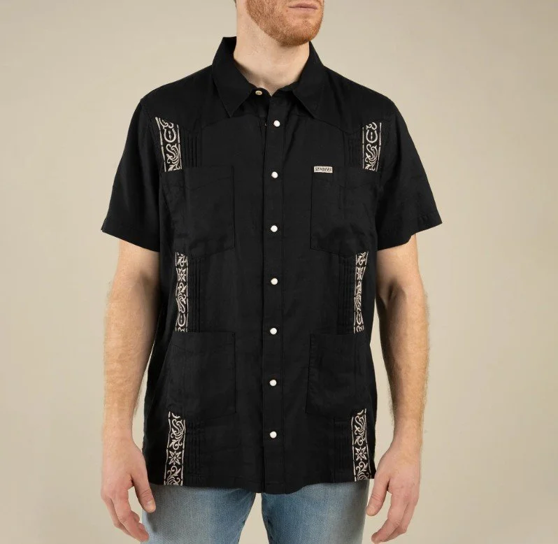 Caballero Guayabera_black_5.jpg