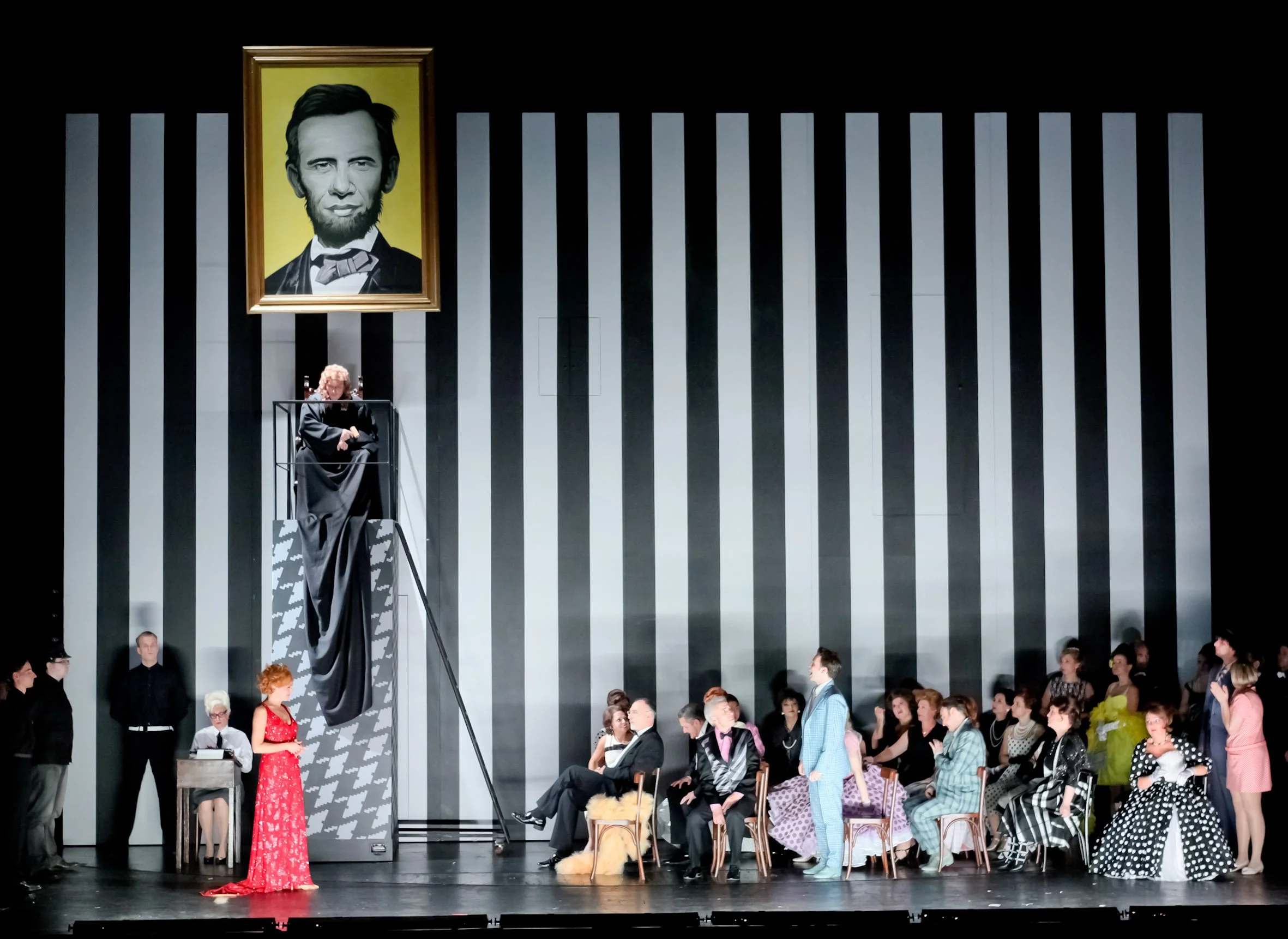 Hello-Dolly_184_(Foto_Andreas_Lander).jpg
