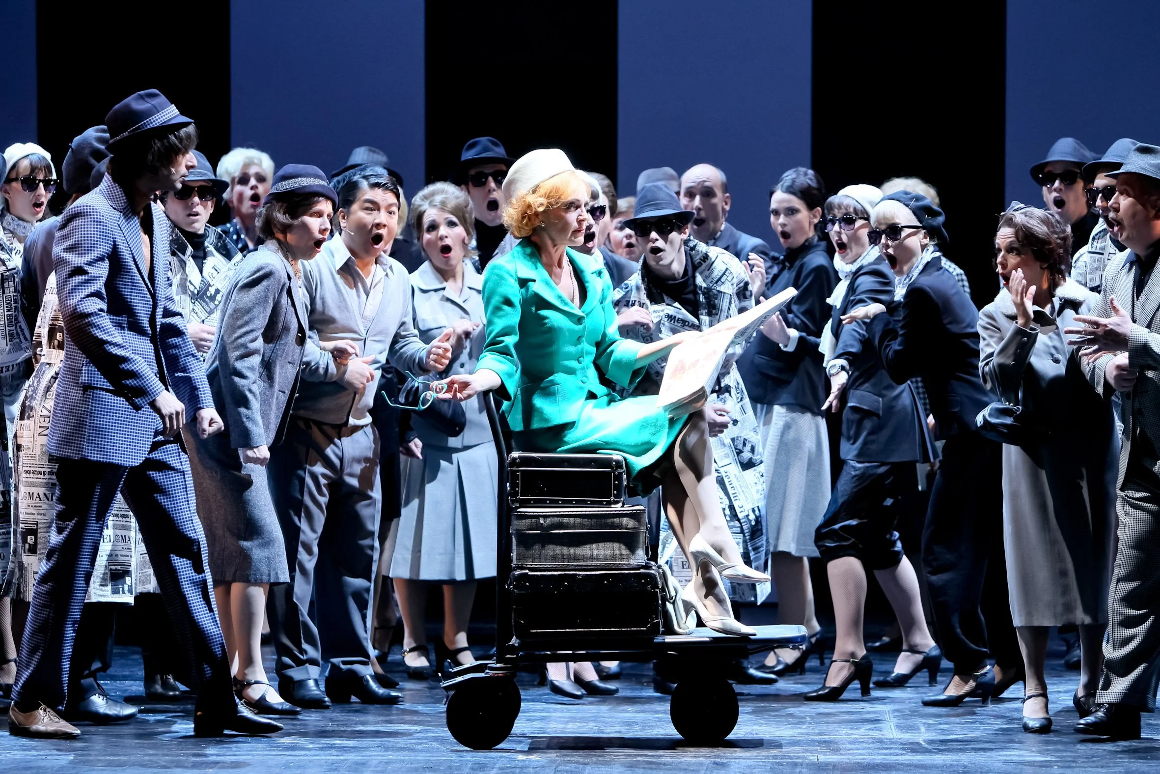Hello-Dolly_004_(Foto_Andreas_Lander).jpg
