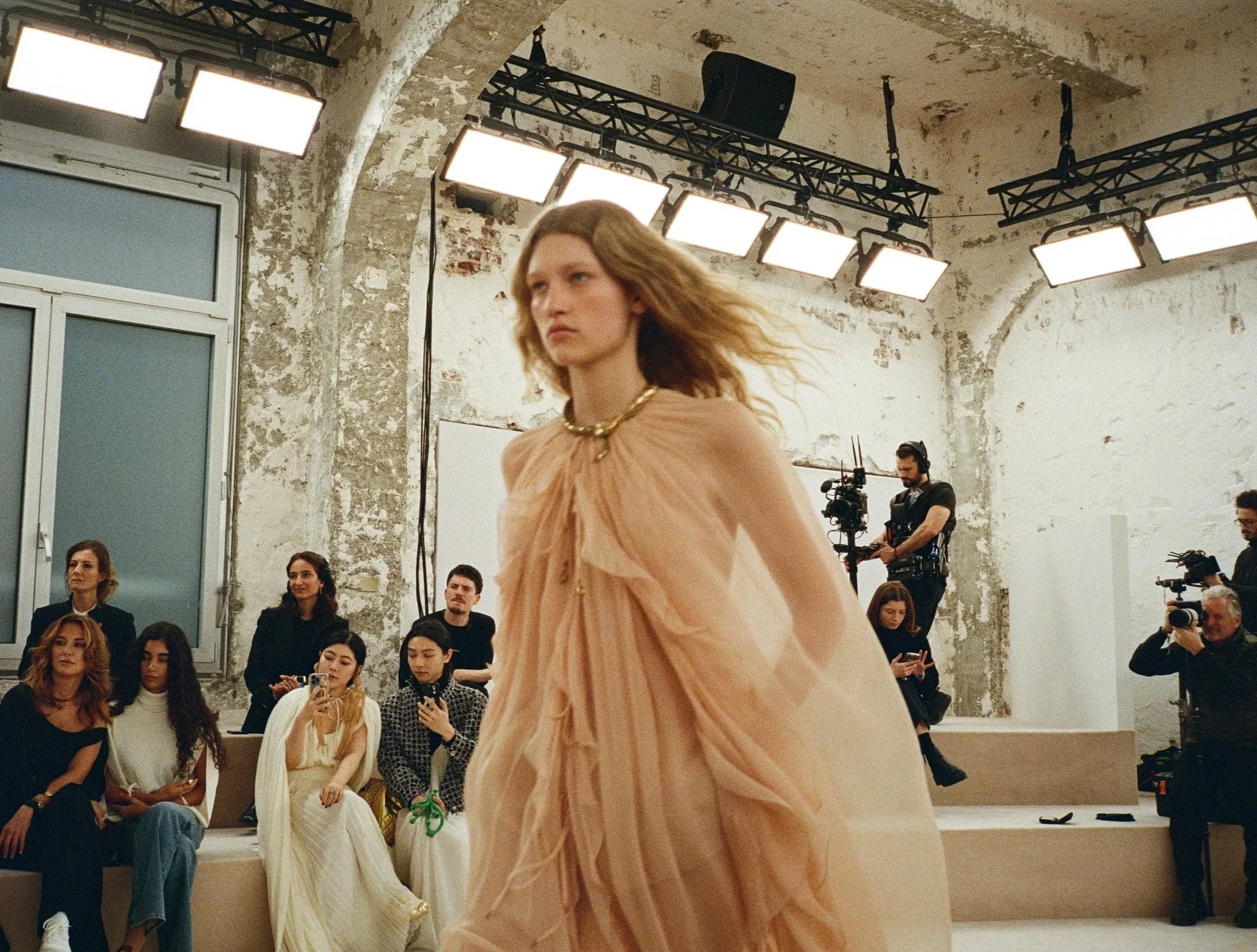 Chemena Kamali's Chloé, and the Girl Who Moves