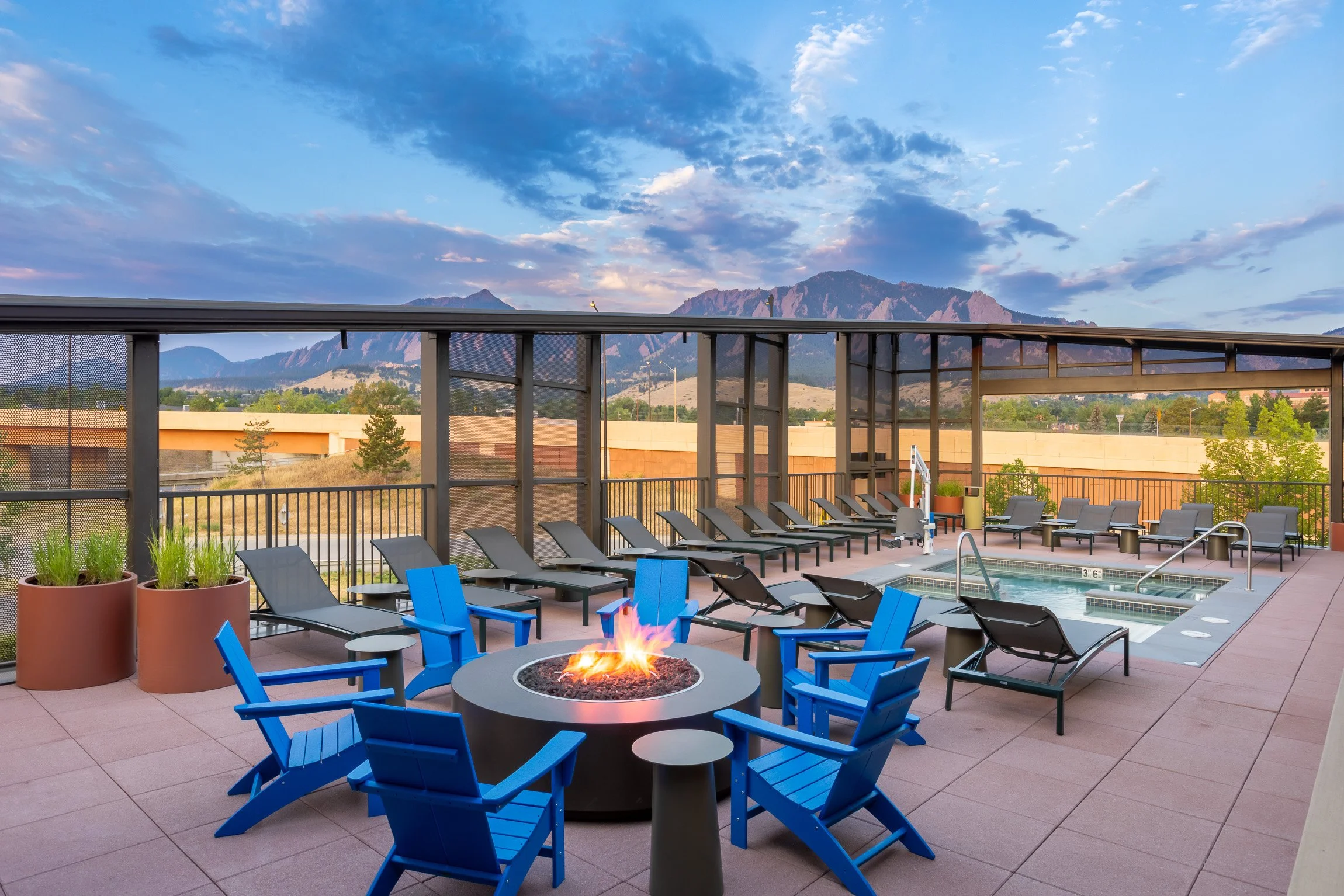 HUB Boulder-035.jpg