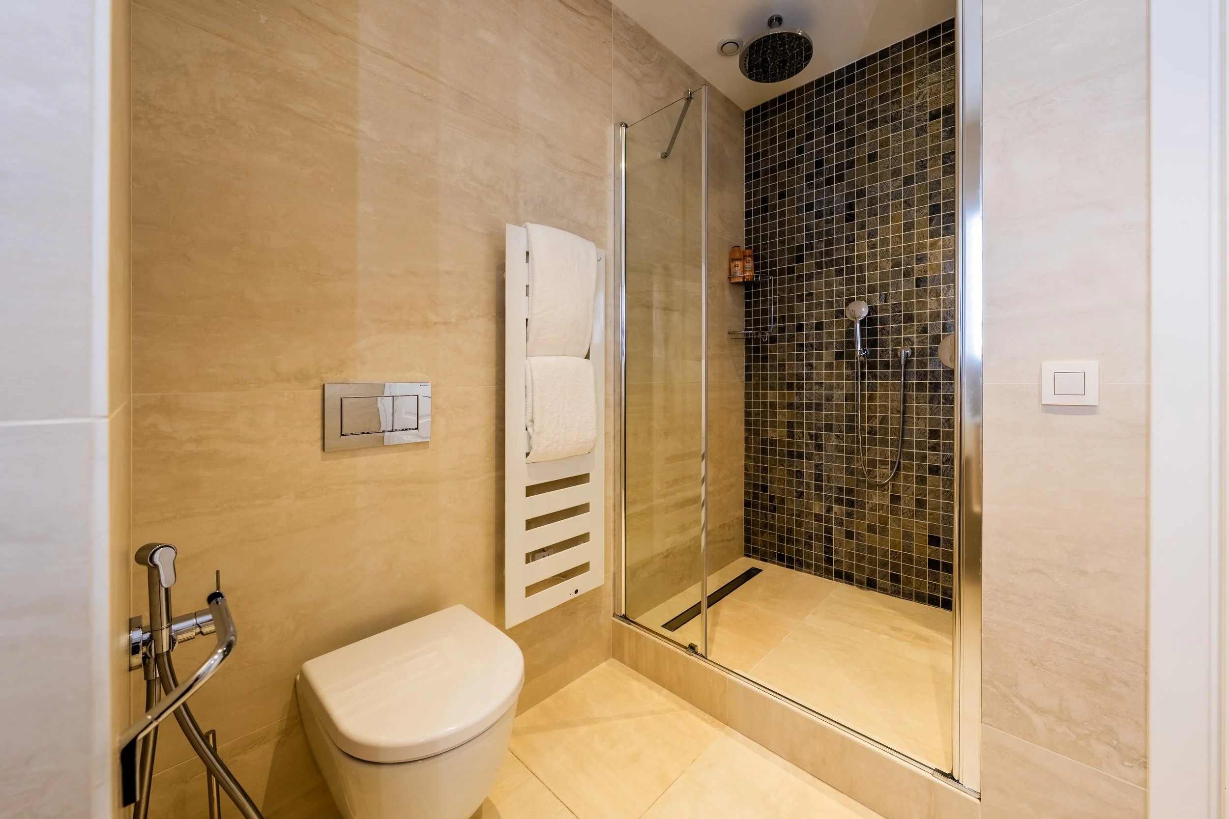 Principal Bathroom