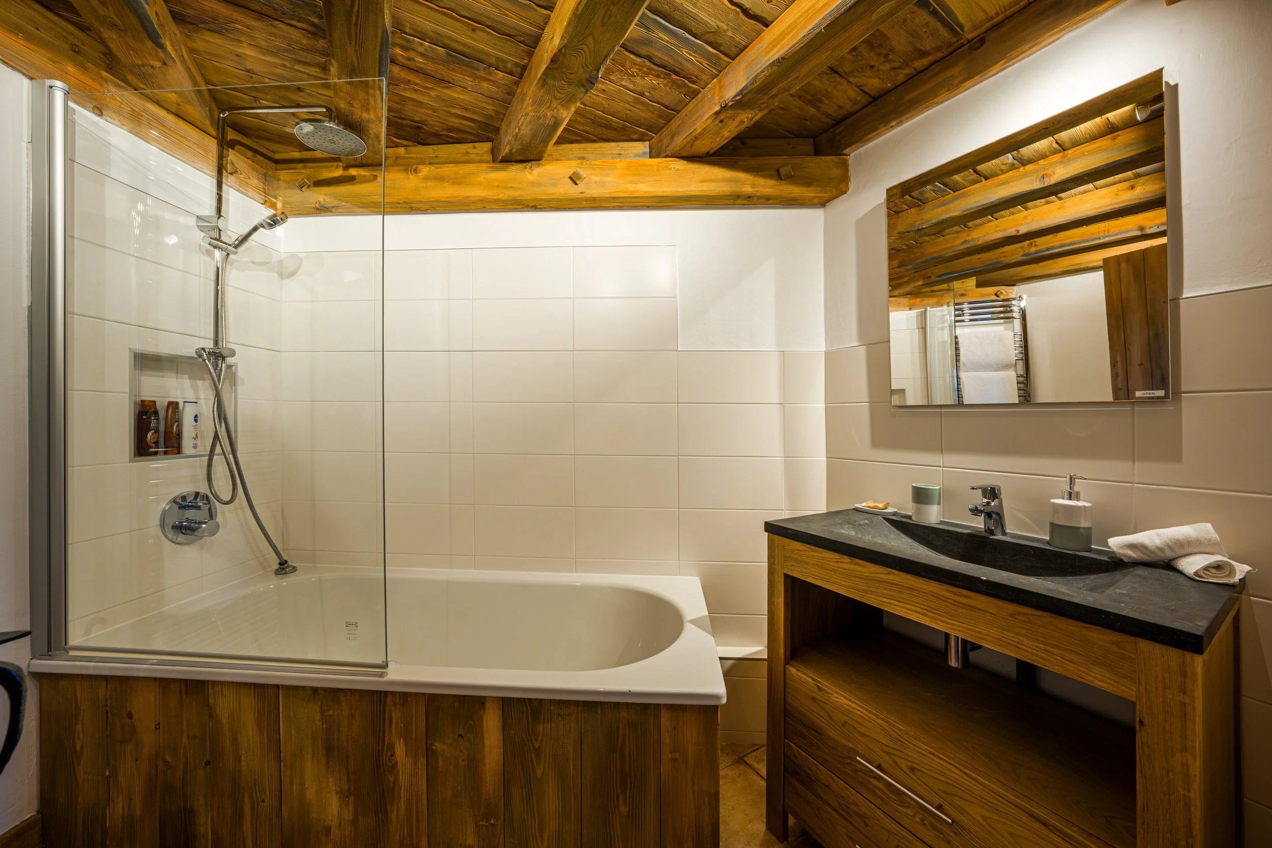Principal Bathroom