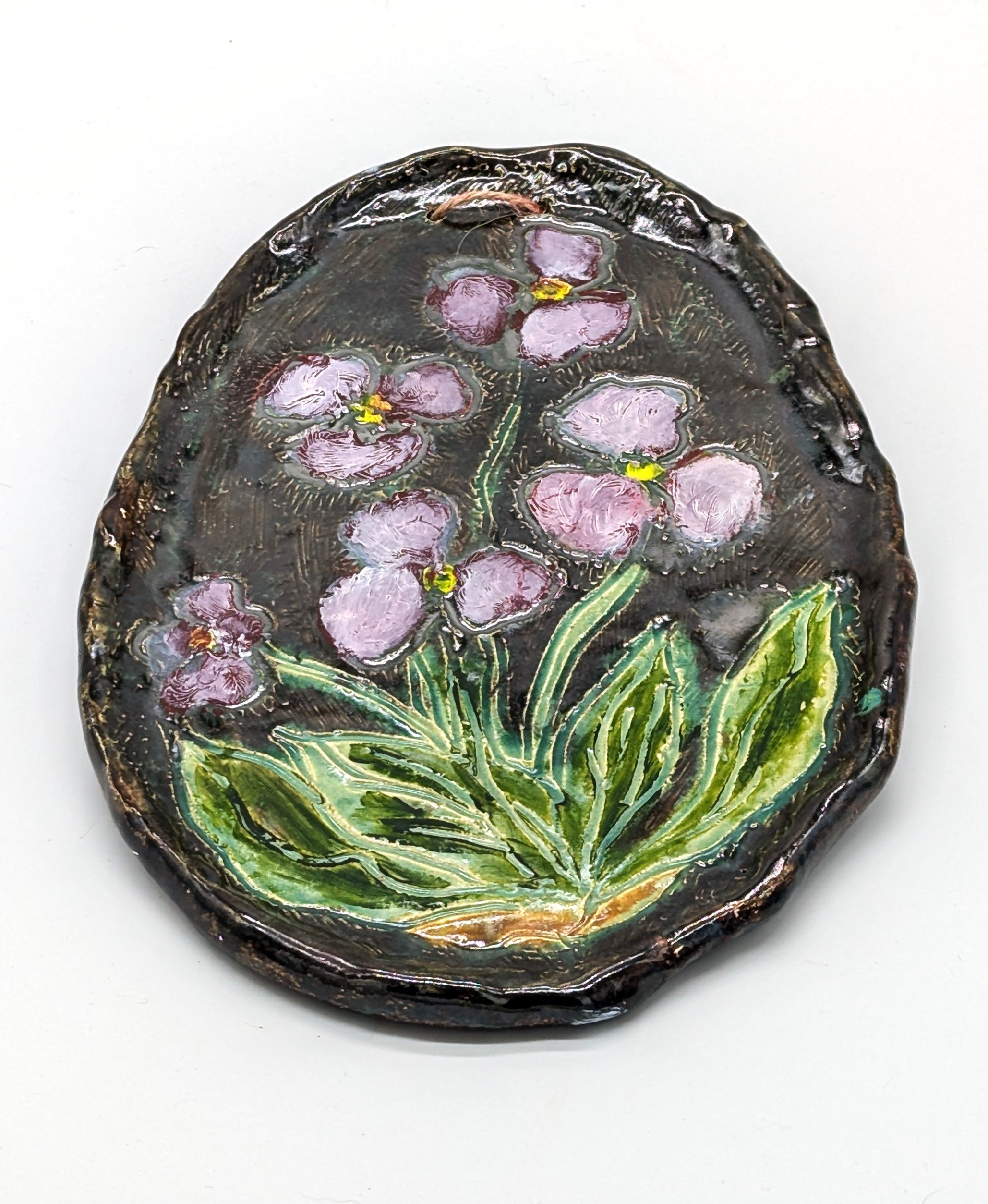 Pansies Wall Plaque
clay, glaze
10" x 7"