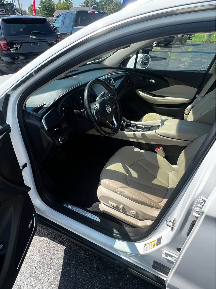 3 driver interior.jpg