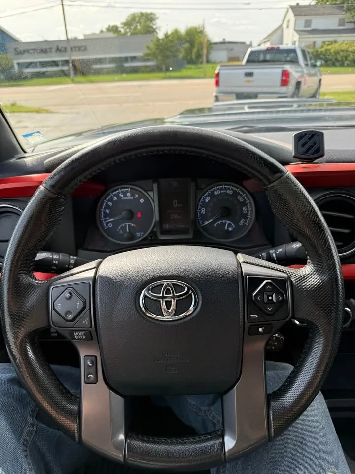 3 wheel.jpg