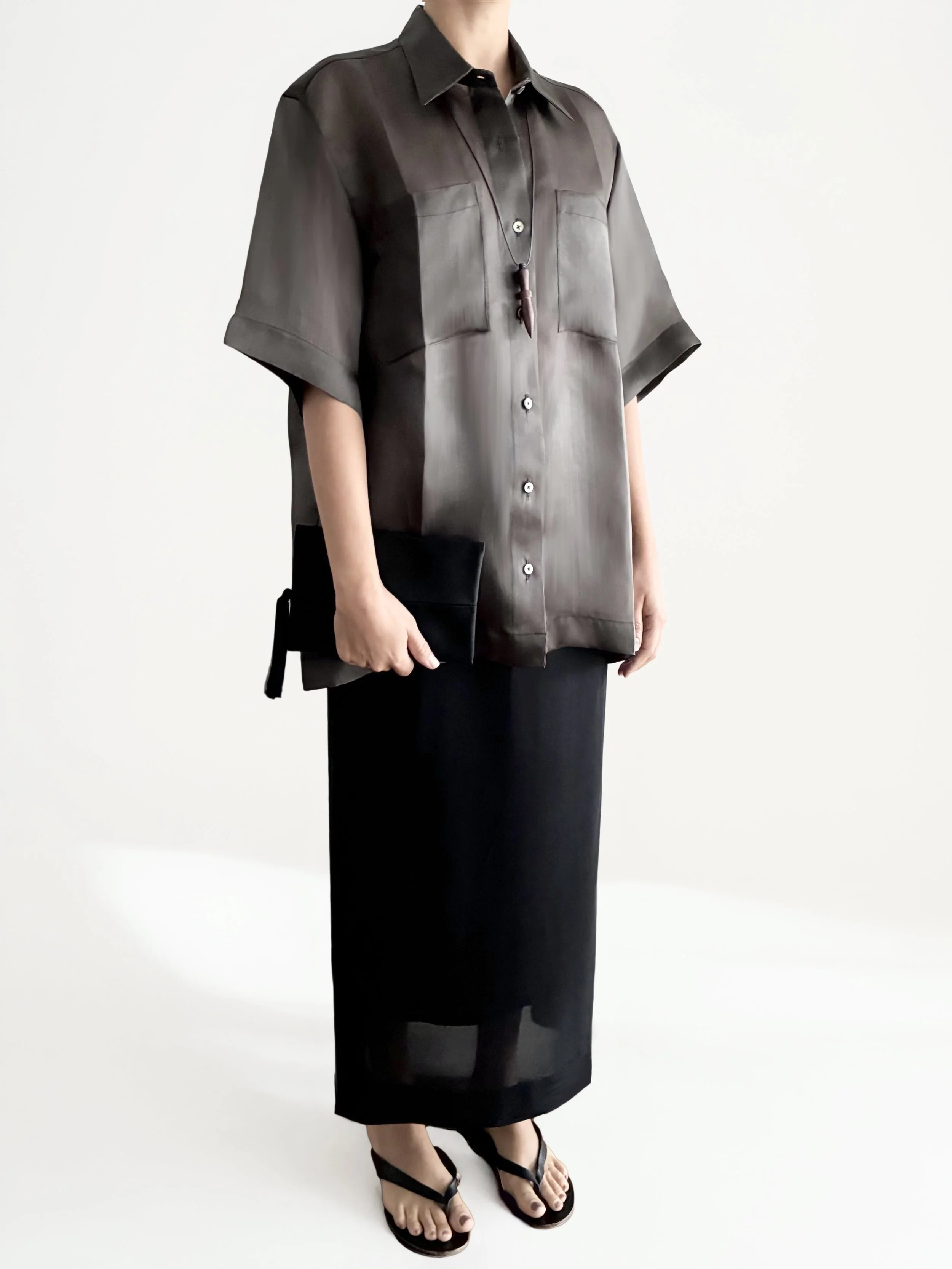 Organza shirt 600€ - R$ 3690