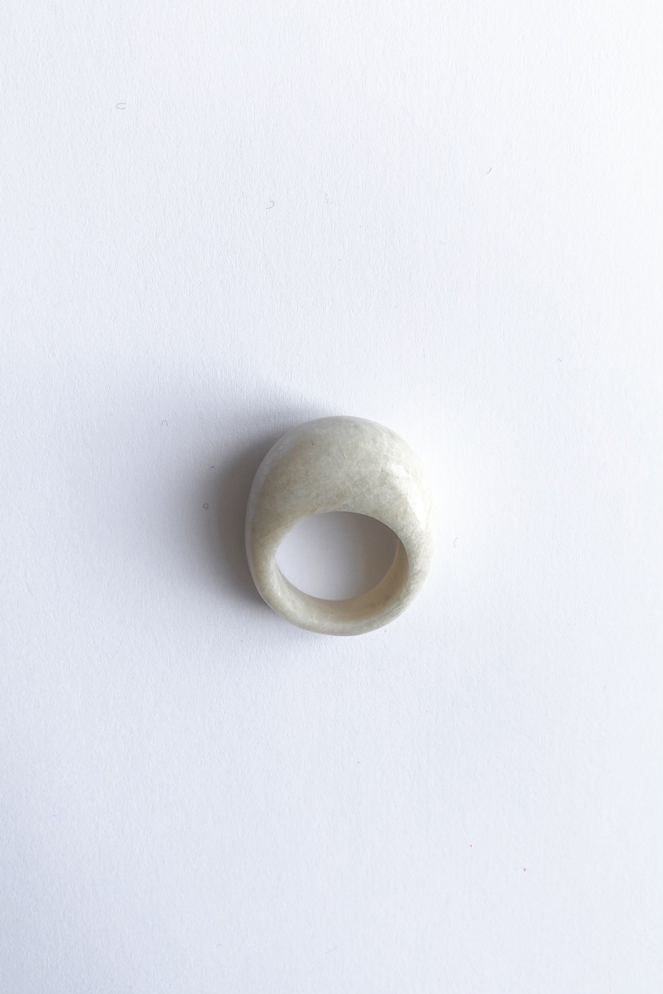 Beige amazonite donut ring