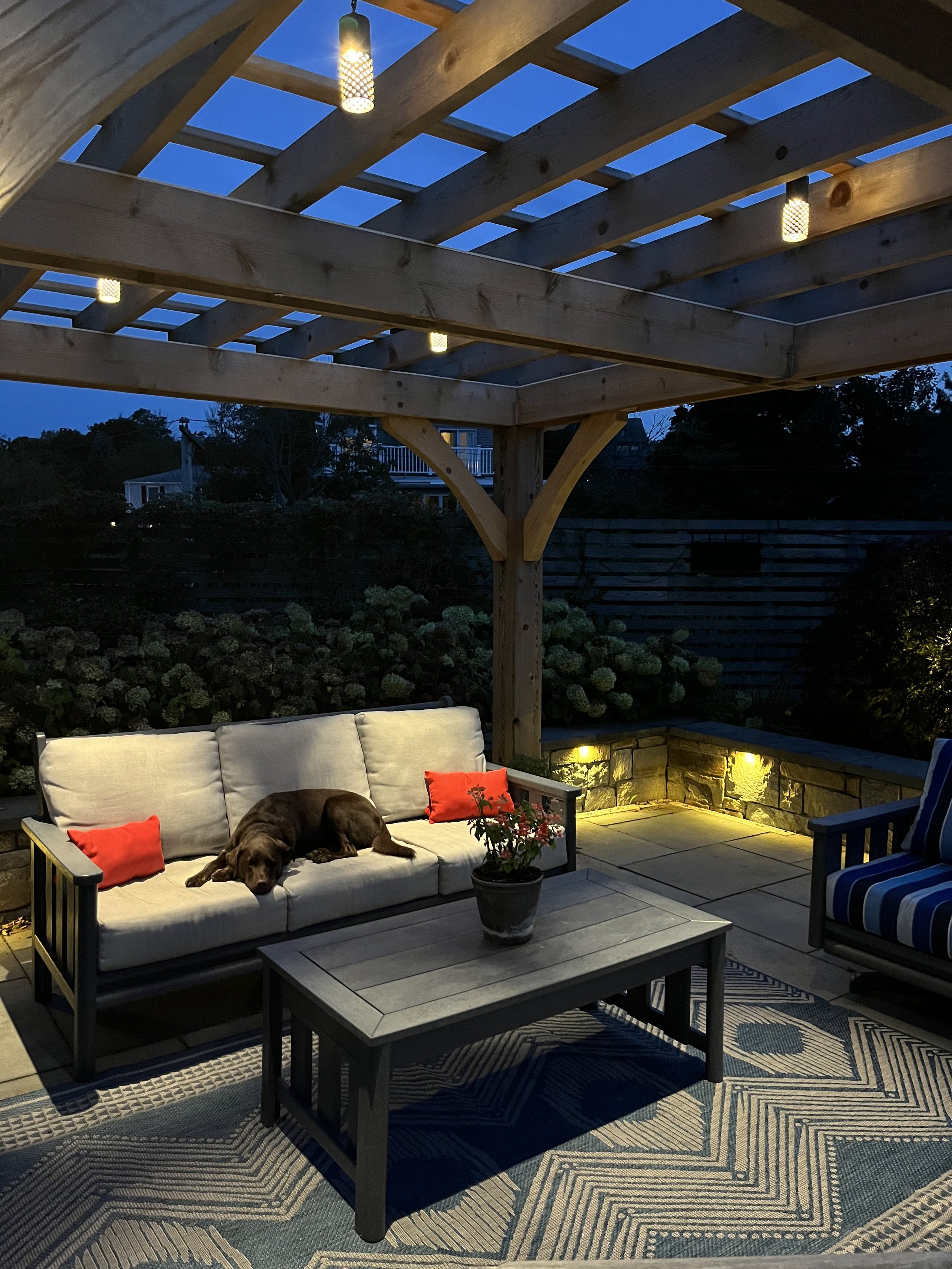 hingham-landscape-lighting.jpg