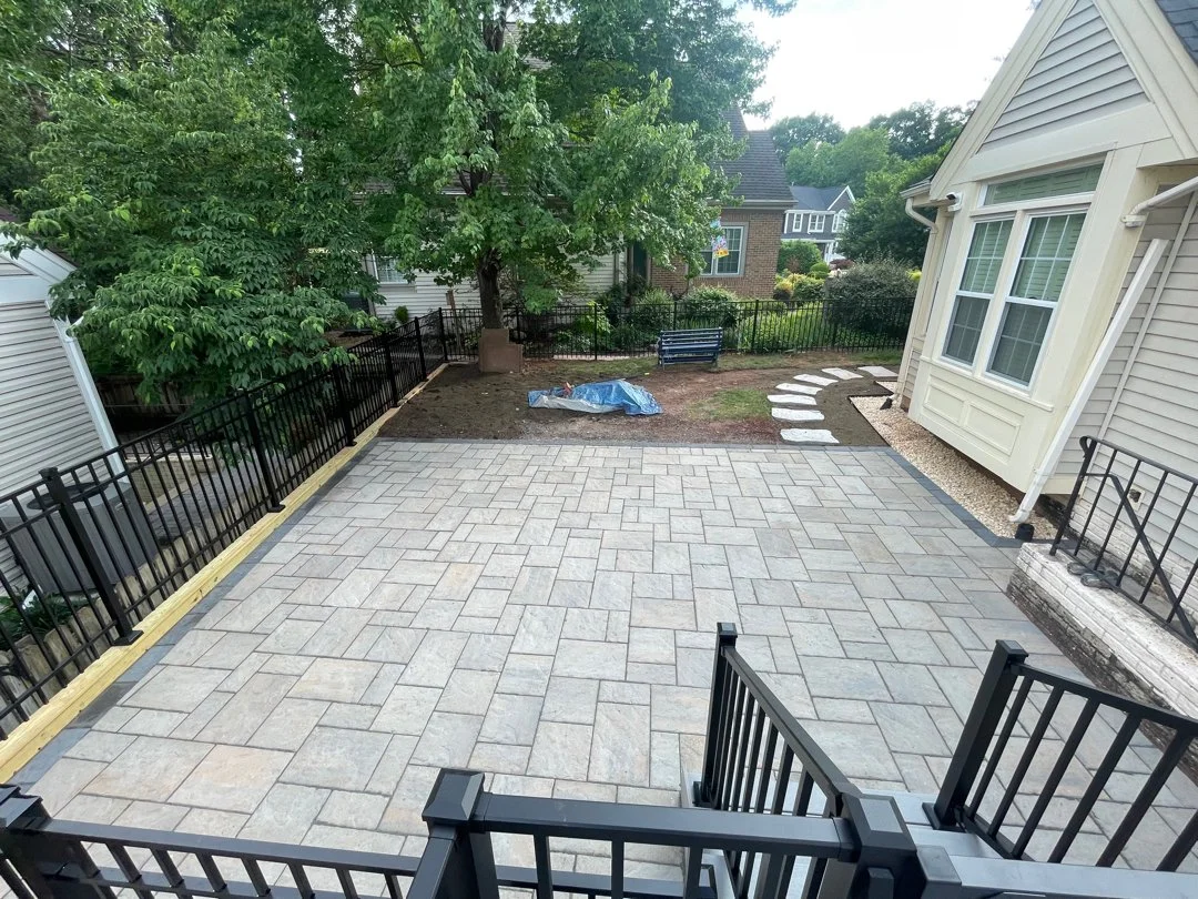 Techo Bloc Patio and Trex Transcend deck in Ashburn Virginia