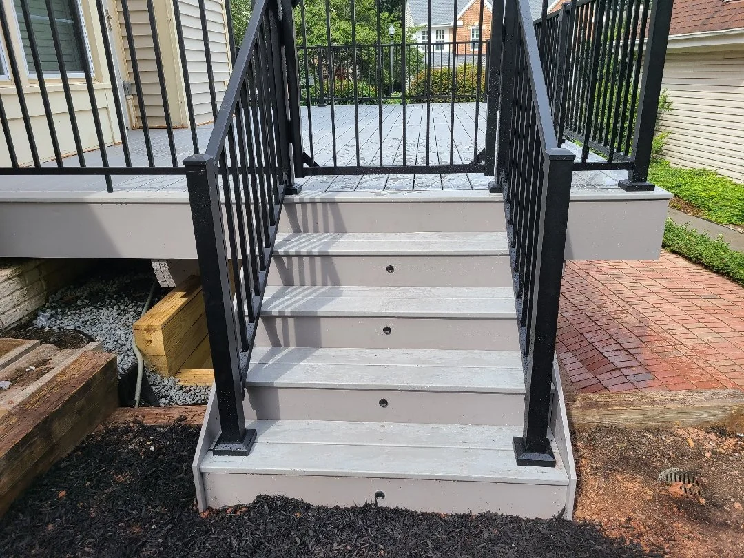 Trex Transcend Lineage Rainier Steps in Ashburn
