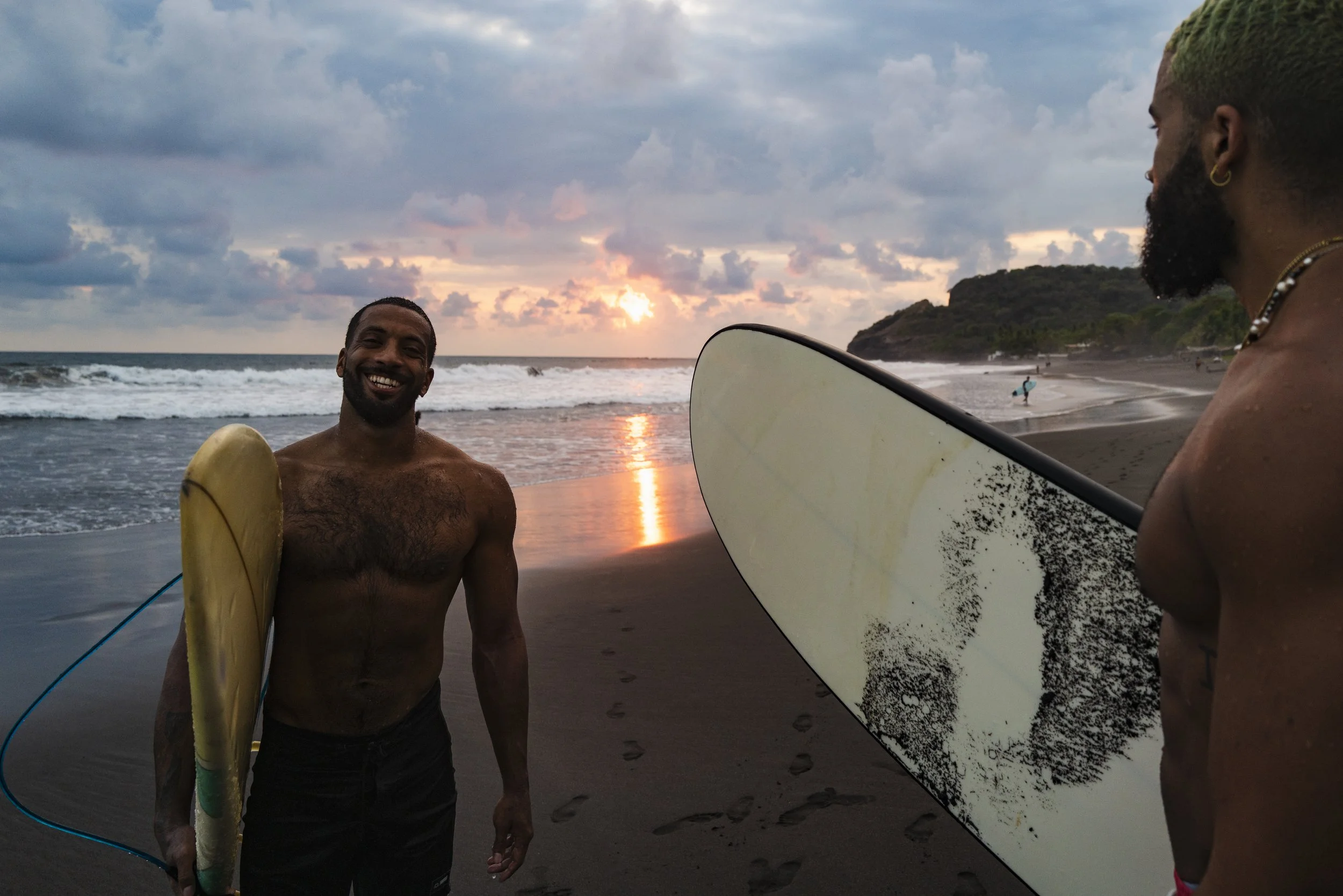 Copy of Copy of L1040109-surf-surfers-surfer-sunset.jpg