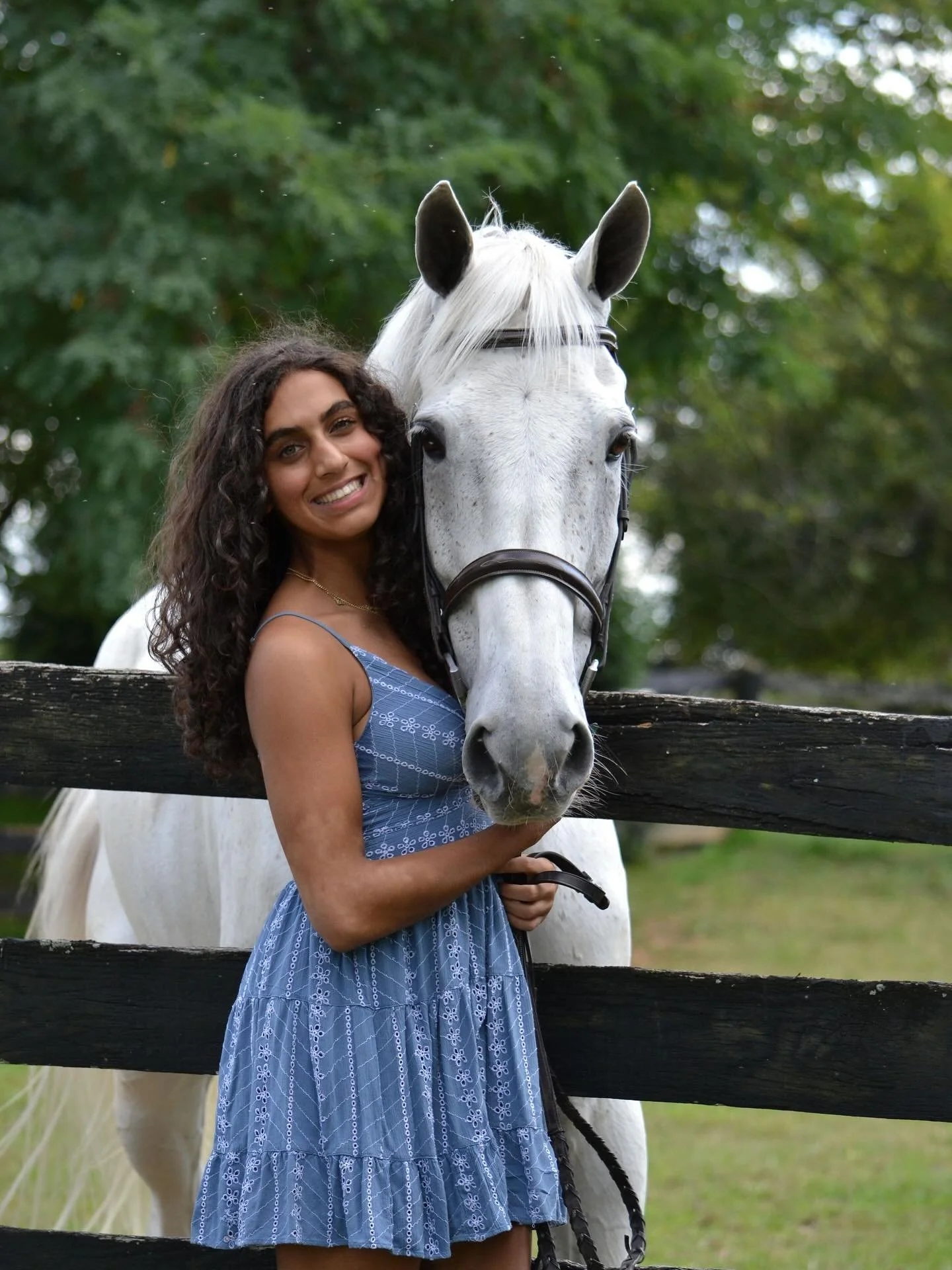 ✨A month ago we welcomed a new family member 

Mischief Managed 🪄
aka Harry 🧙&zwj;♀️
is officially a Howard 🤍

He&rsquo;s already melted our hearts and is just the sweetest, most magical guy ✨

One thing I know for sure&hellip; 
horses bring abund