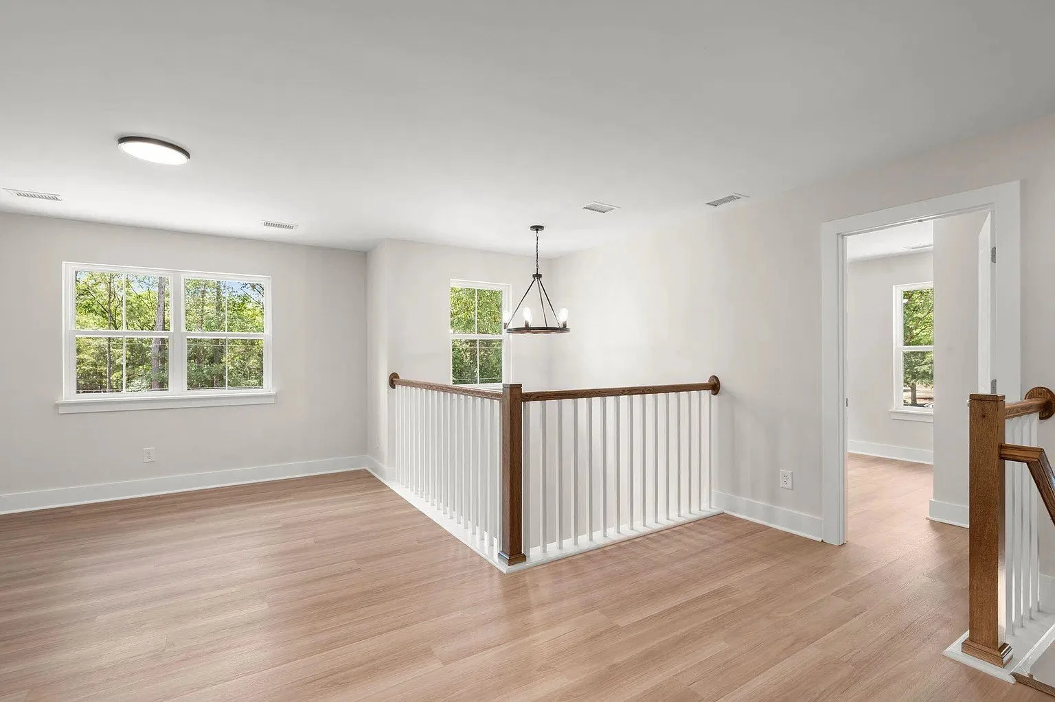 13-sandy-hill-farm-upstairs-loft.jpg