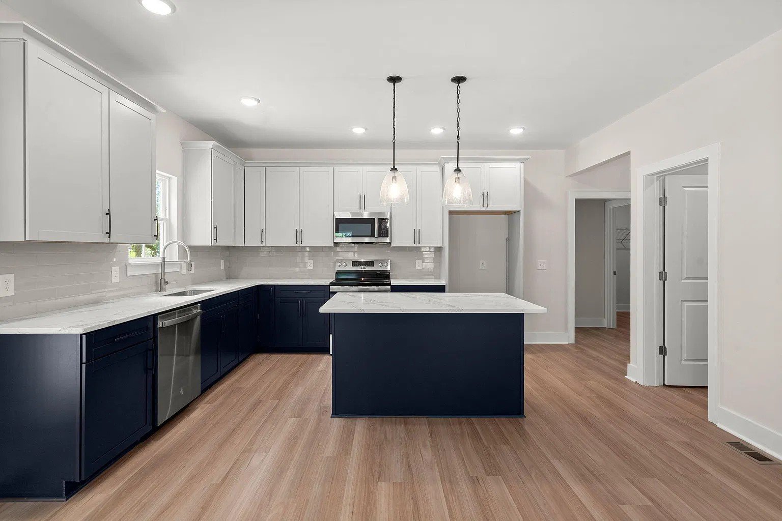 04-sandy-hill-farm-kitchen.jpg