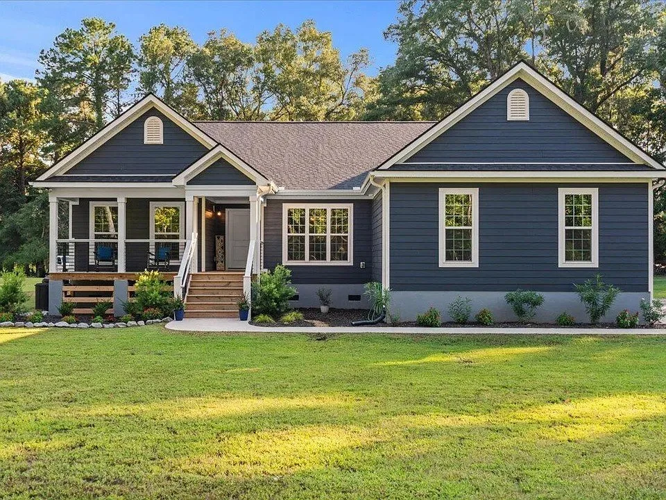 02-chisolm-plantation-front-elevation.jpg