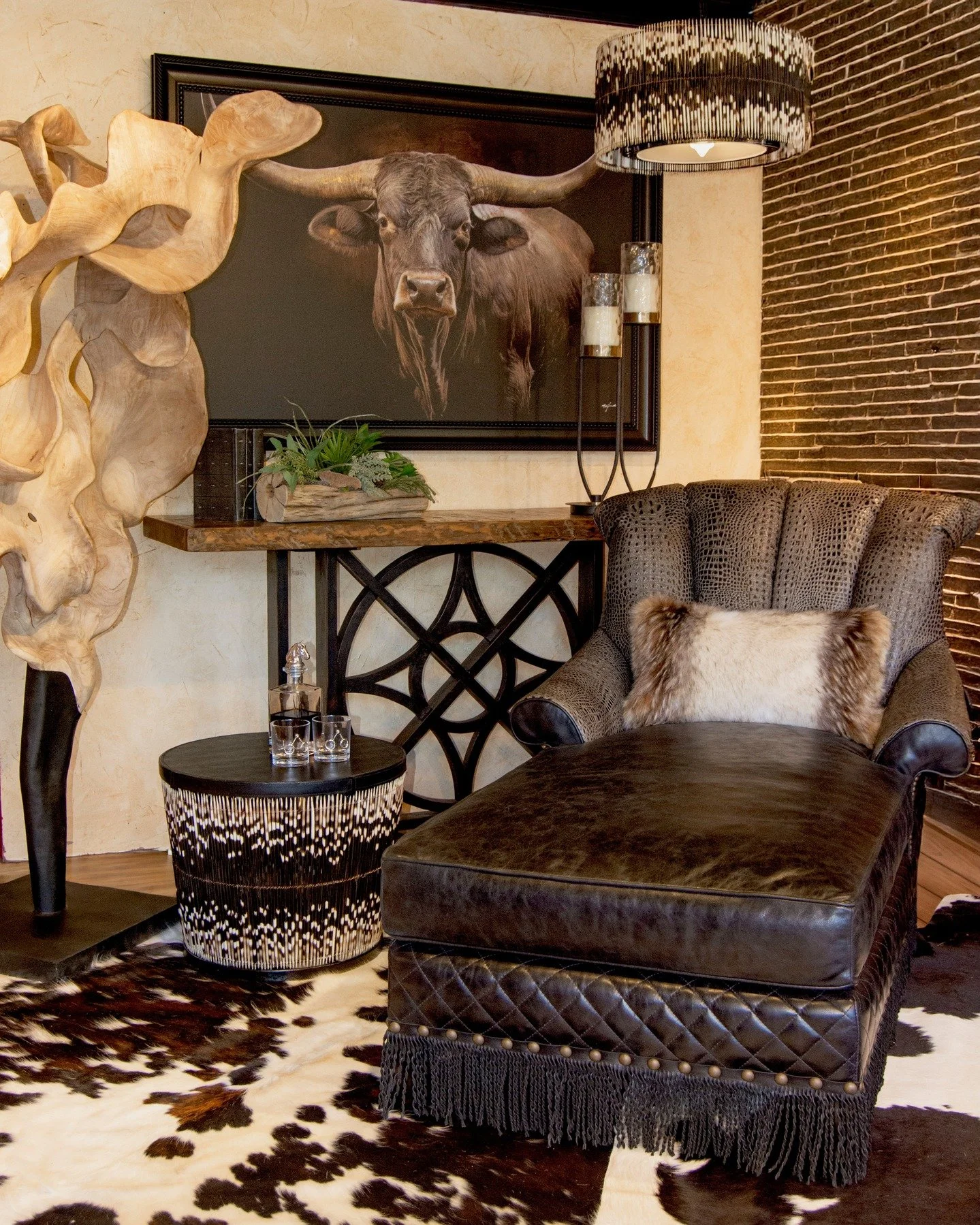 Rich leather, natural wood, and hand-selected accents&mdash;each piece tells a story of craftsmanship and character.
Experience the art of Western living with Rios Interiors. 🖤

Like what you see? 📲 Call to find out more about our fine collection. 