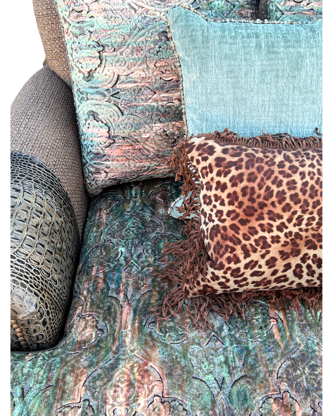 Chairs, Pillows, Accessories copy 35.png