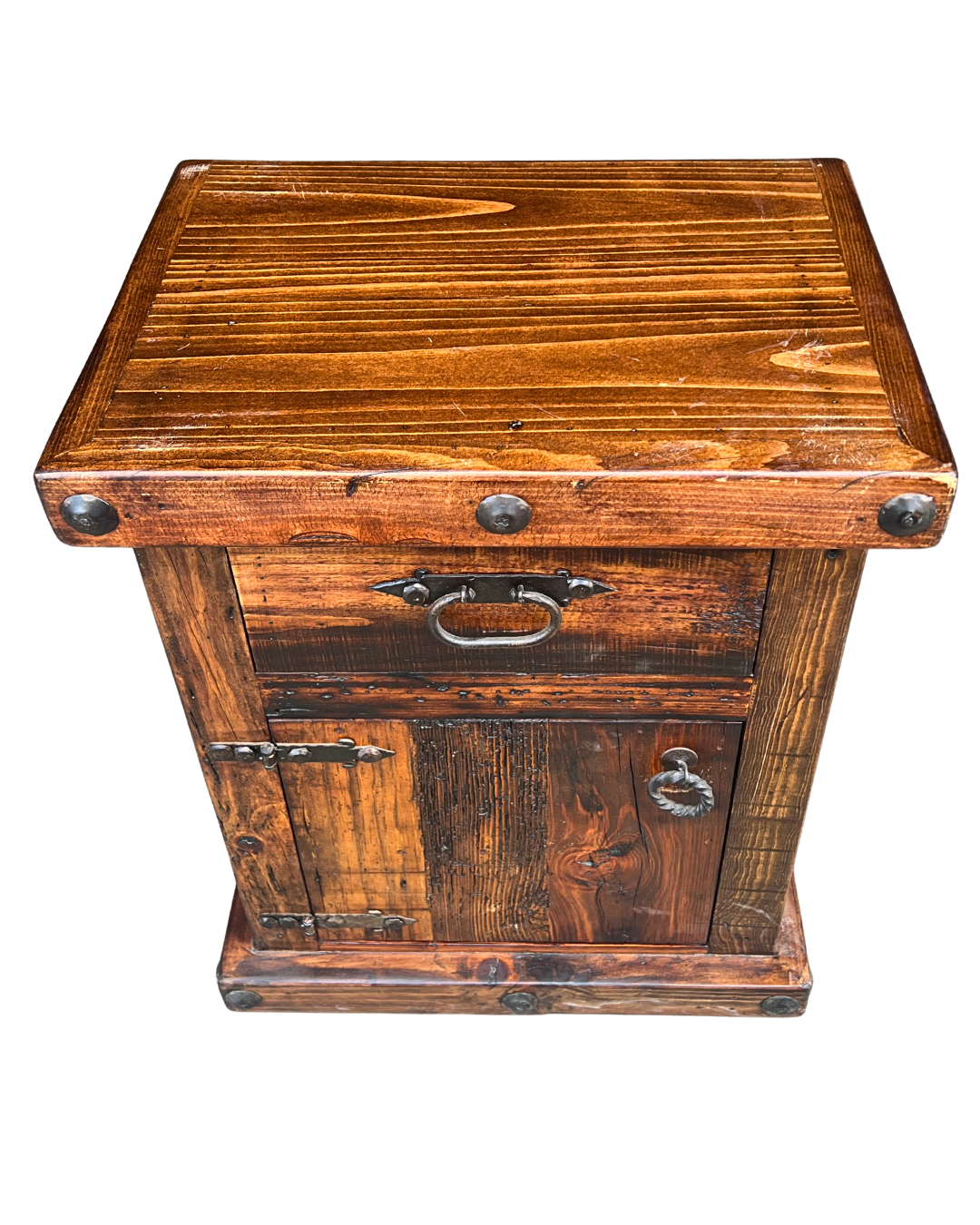 Chairs, Pillows, Accessories copy 33.png