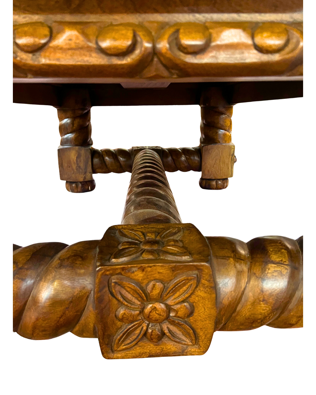 Chairs, Pillows, Accessories.png