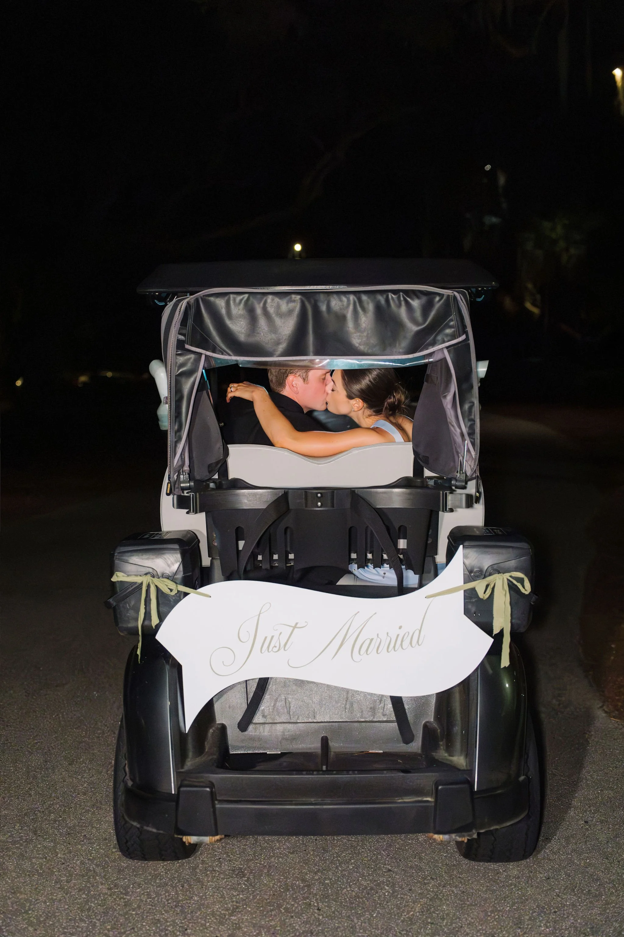 Brooke+Max-KiawahRiverCourseWedding-1208.jpg