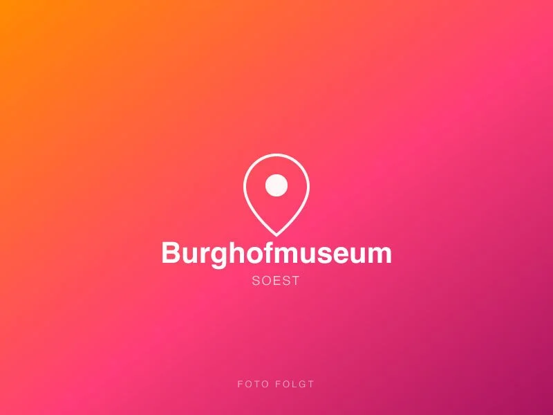 Logo des Burghofmuseums in Soest mit farbigem Hintergrund