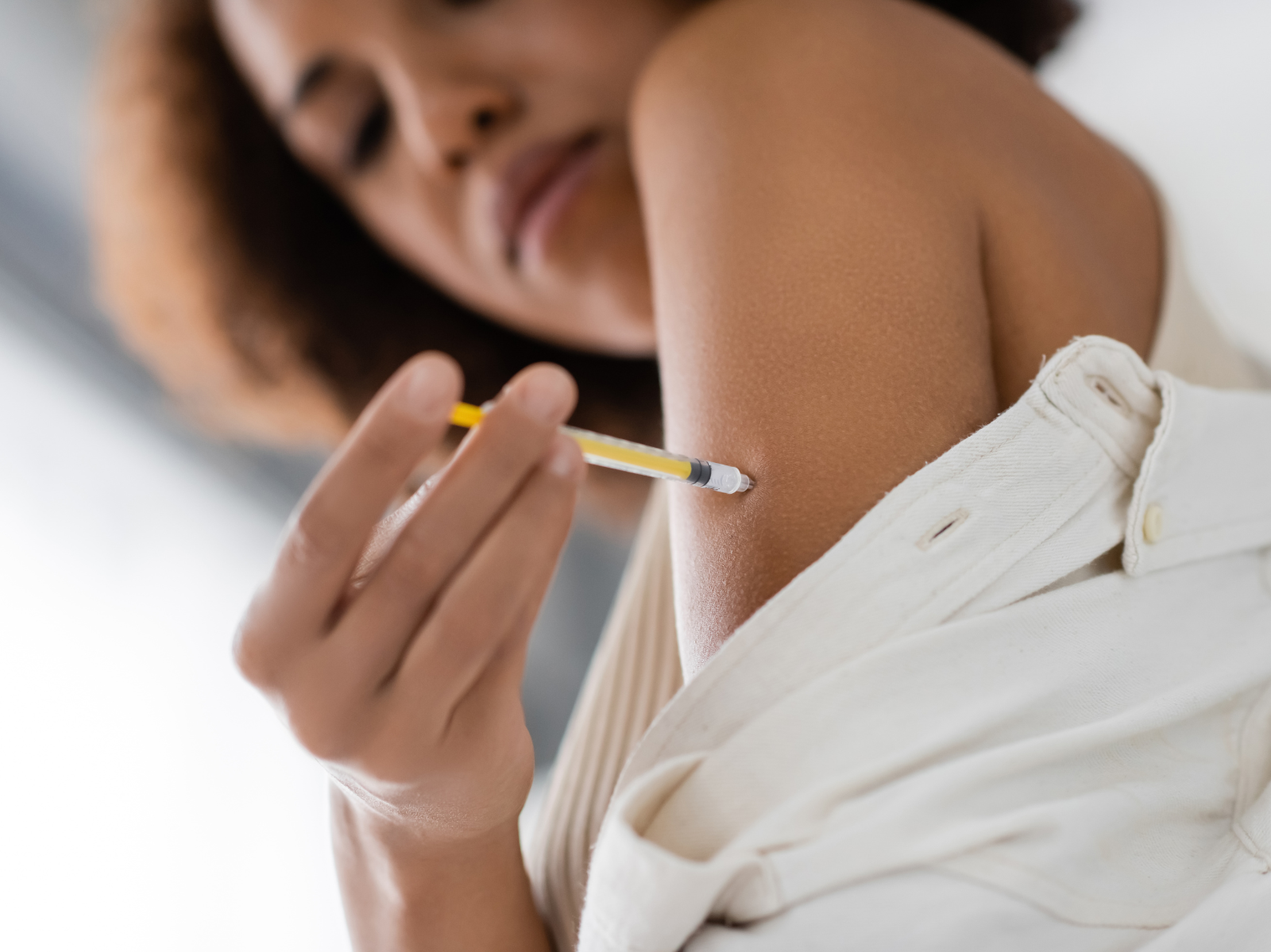 Woman getting peptide therapy in Fort Worth, Texas