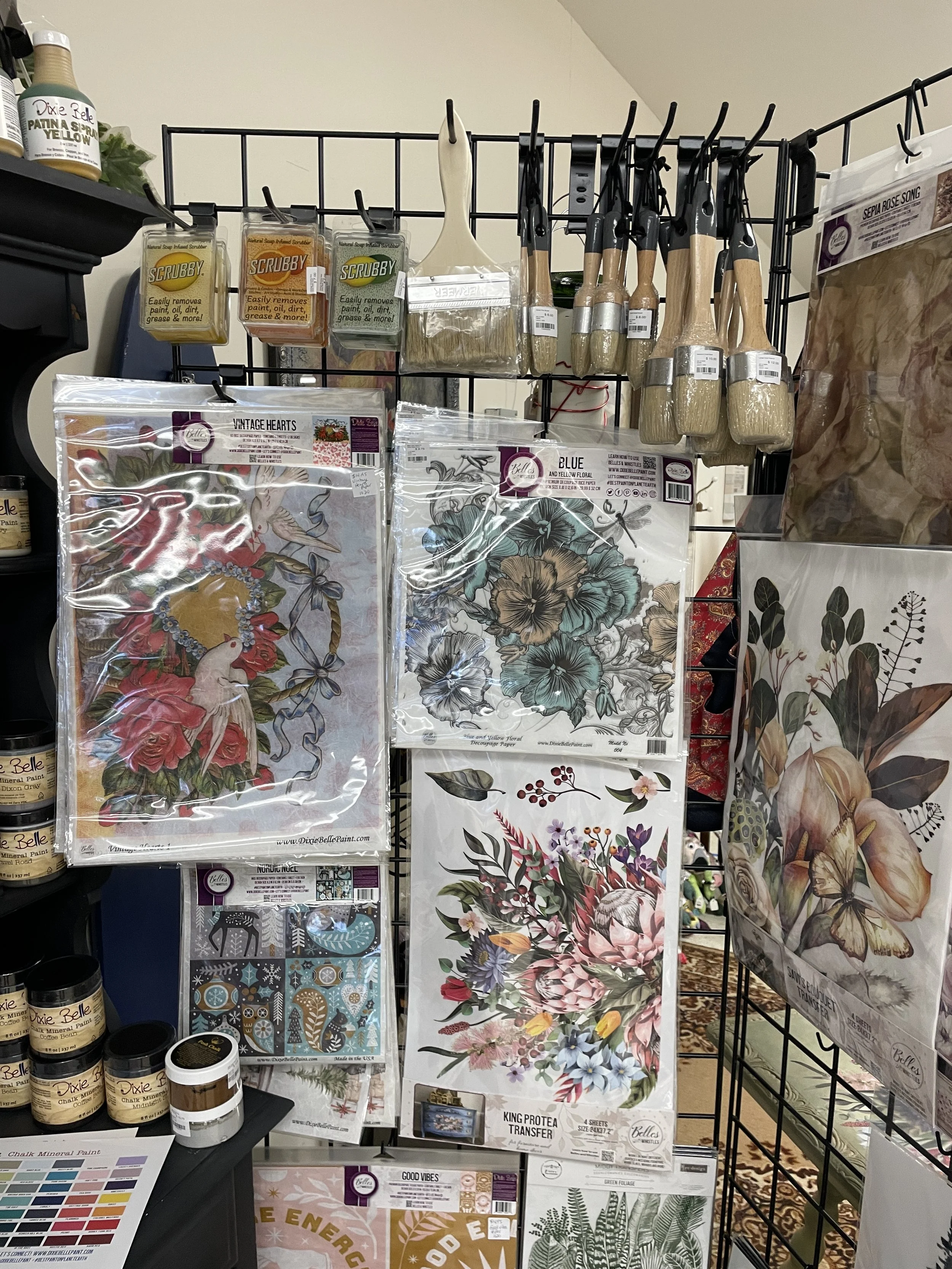 Wall Decor Torrington Connecticut.JPG