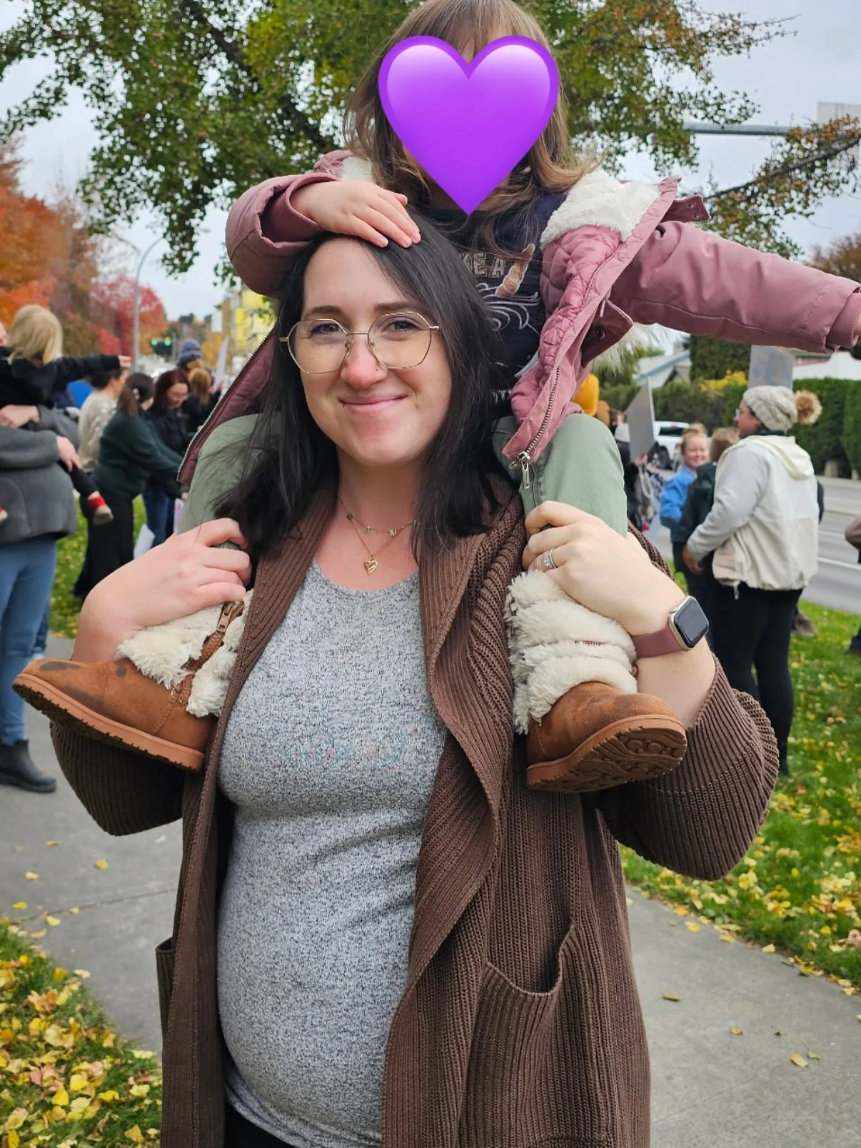 So grateful to stand alongside so many others at the Maternity Matters rally today. As a doula, a mother, and someone who is currently expecting, this cause is incredibly close to my heart. 

Every family deserves safe, supported maternity care, and 