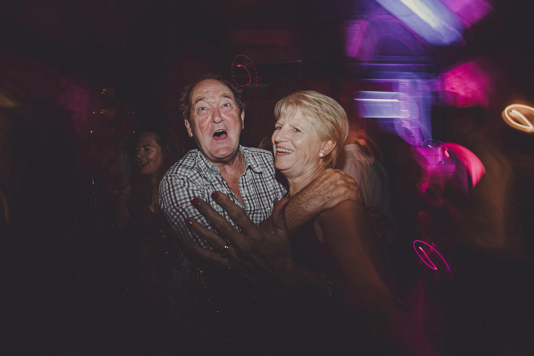 Waihekeisland-Palmbeach-auckland-weddings-224.jpg
