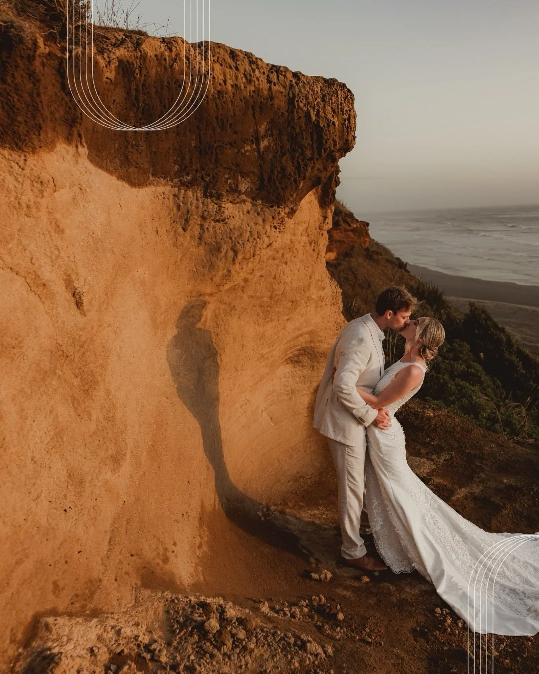 This one is for the dreamers that choose cliff edges over ballrooms ☀️
Sinead &amp; Nick 🫶

Bride and Groom  @naidz93
Venue  @castawaysresort
Hair  @amandaprestonbridal
Makeup @sadafjamesmakeup
Celebrant @adamfoyecelebrant
Florals Nick&rsquo;s Mum 
