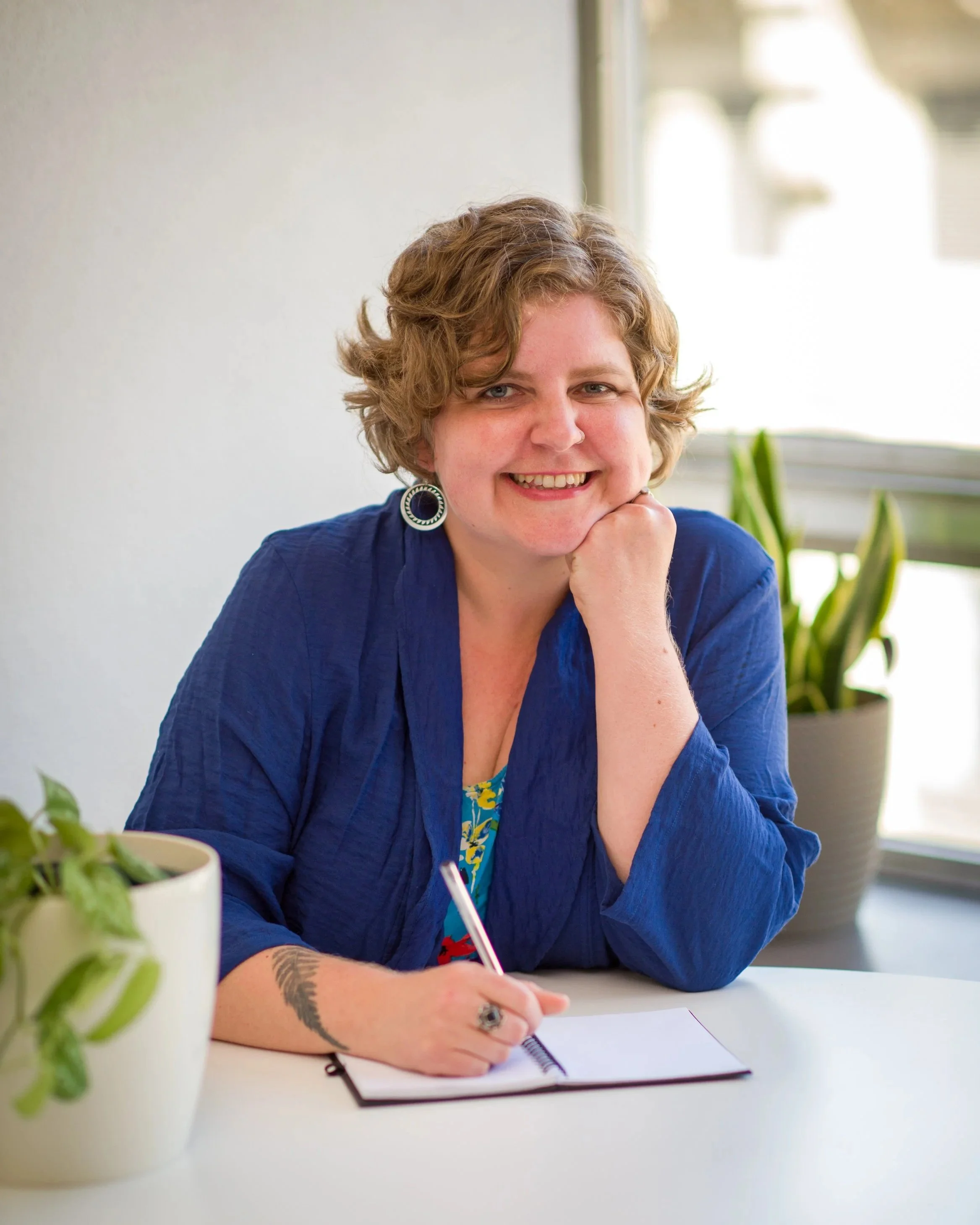 Therapist Chelsea Sokolow, LCSW specialize in working with LGBTQIA+, neurodivergence, non-monogamy, and minority stress.