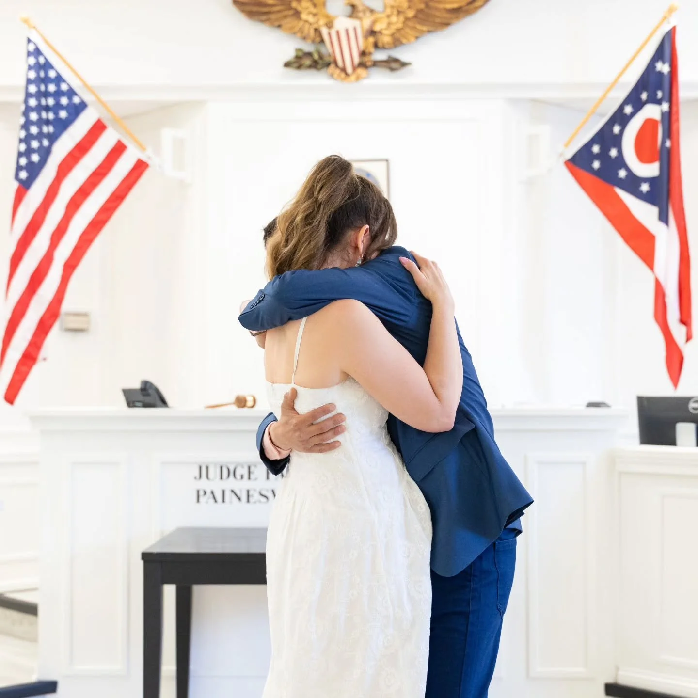 This Courthouse Wedding was so much fun! Getting excited getting married to loosing an earring in the sand and thankfully finding it, this was so fun!
.
Thanks @eweeksphotography for helping :)
.
#jakemarkkophotography #weddingphotography #weddingpho
