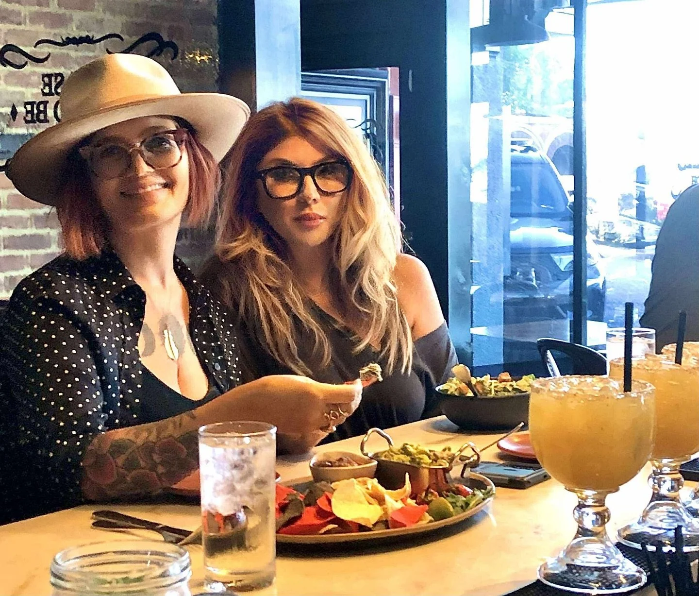 My sweetest most amazing friend that I am so lucky to know! Thank you gorgeous lovely lady!! Jerome hanging!! #jerome  #friendsforlife❤️ #arizonaliving