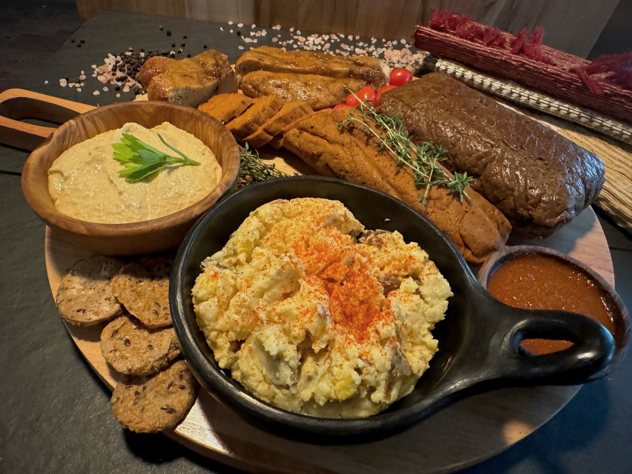 Seitan, potato salad, and hummus for Anchorage vegan website. Jpg.