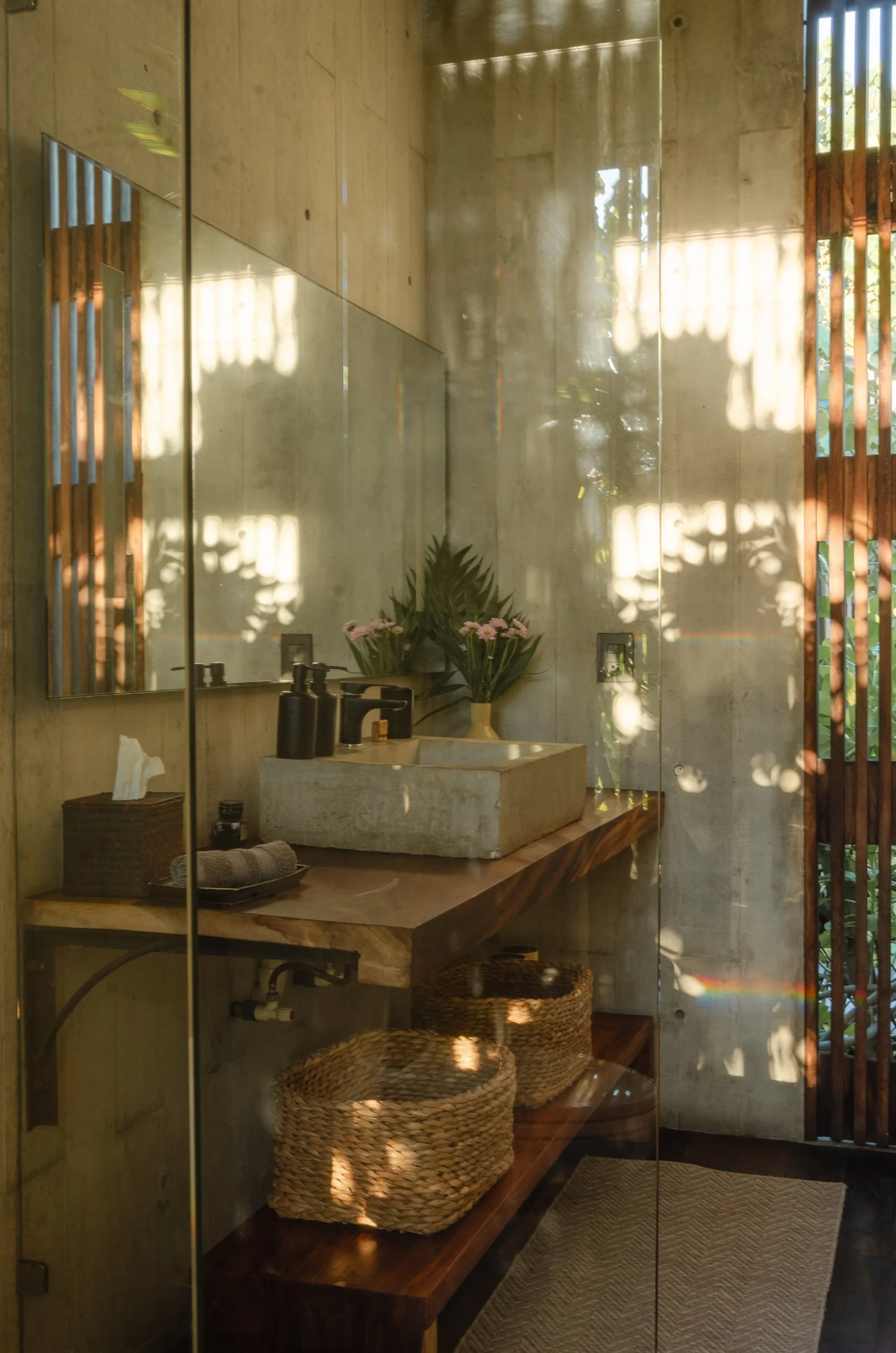 2025.10-Voom-Anina-Casa Malandra-Baja-12.jpg