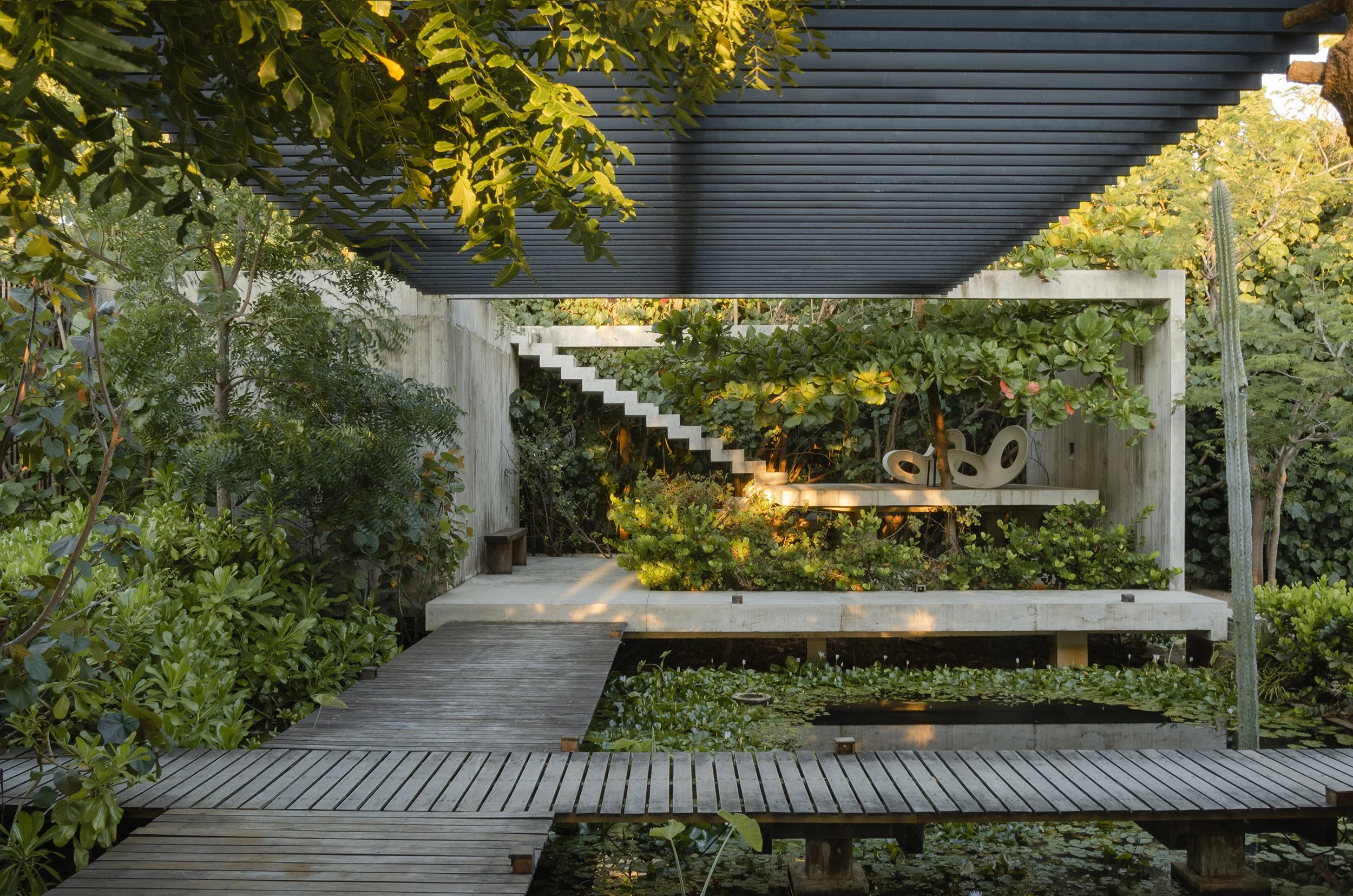 2025.10-Voom-Anina-Casa Malandra-Baja-4.jpg