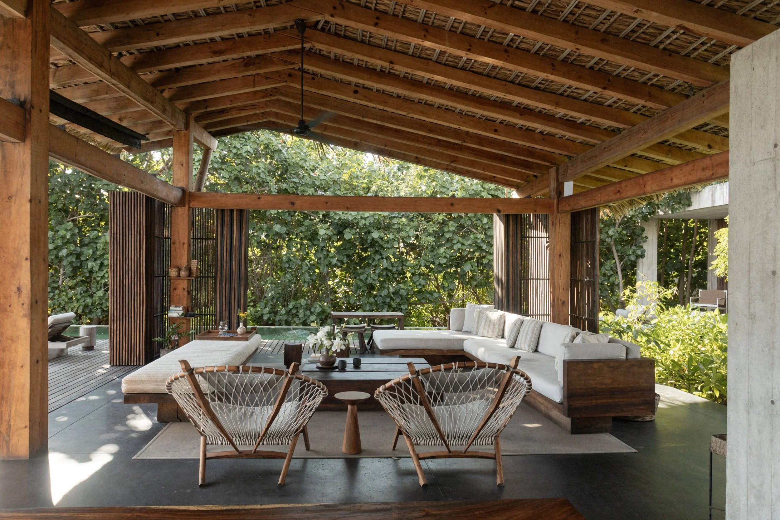 2025.10-Voom-Anina-Casa Malandra-Baja-27.jpg