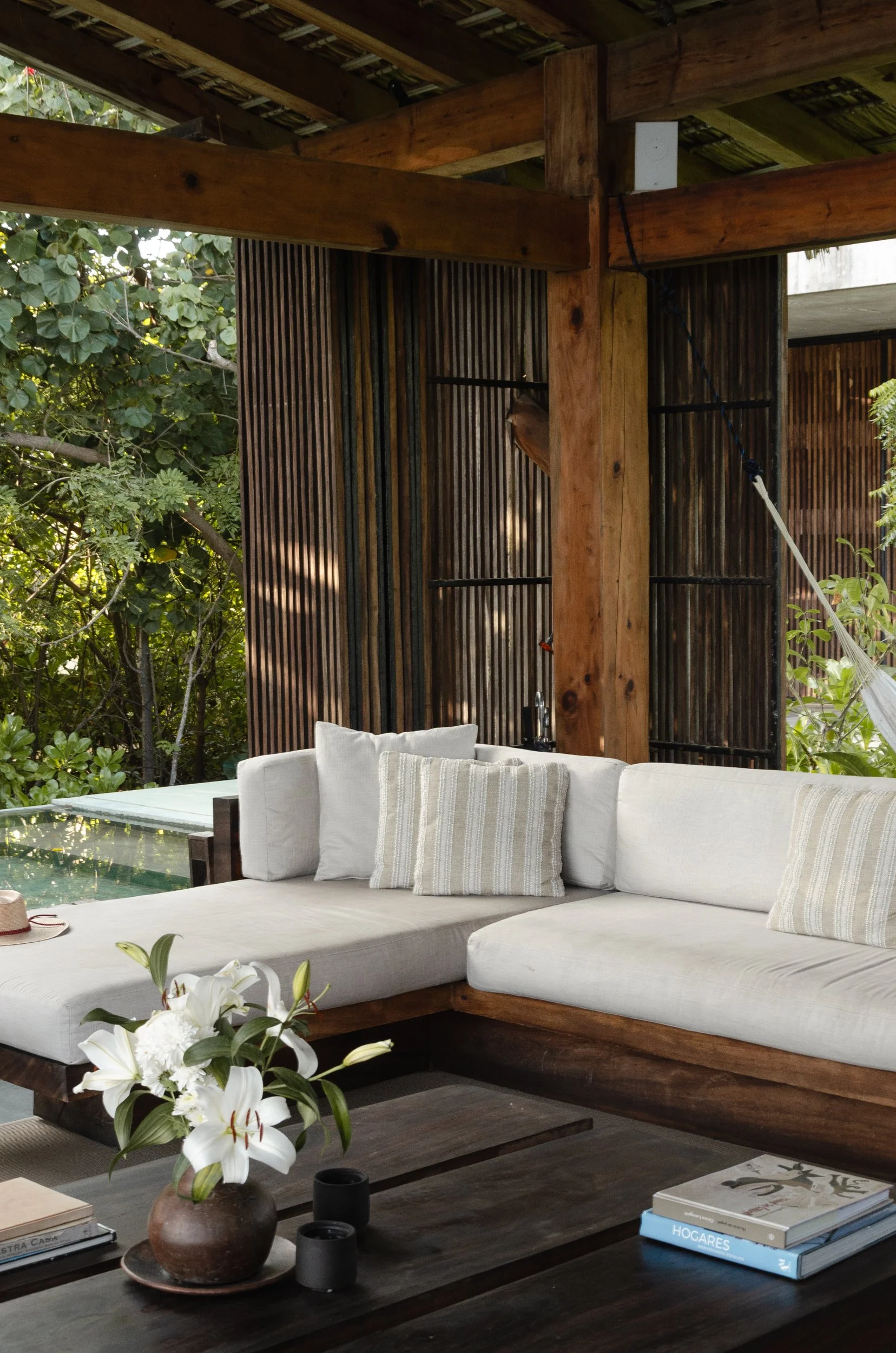 2025.10-Voom-Anina-Casa Malandra-Baja-26.jpg