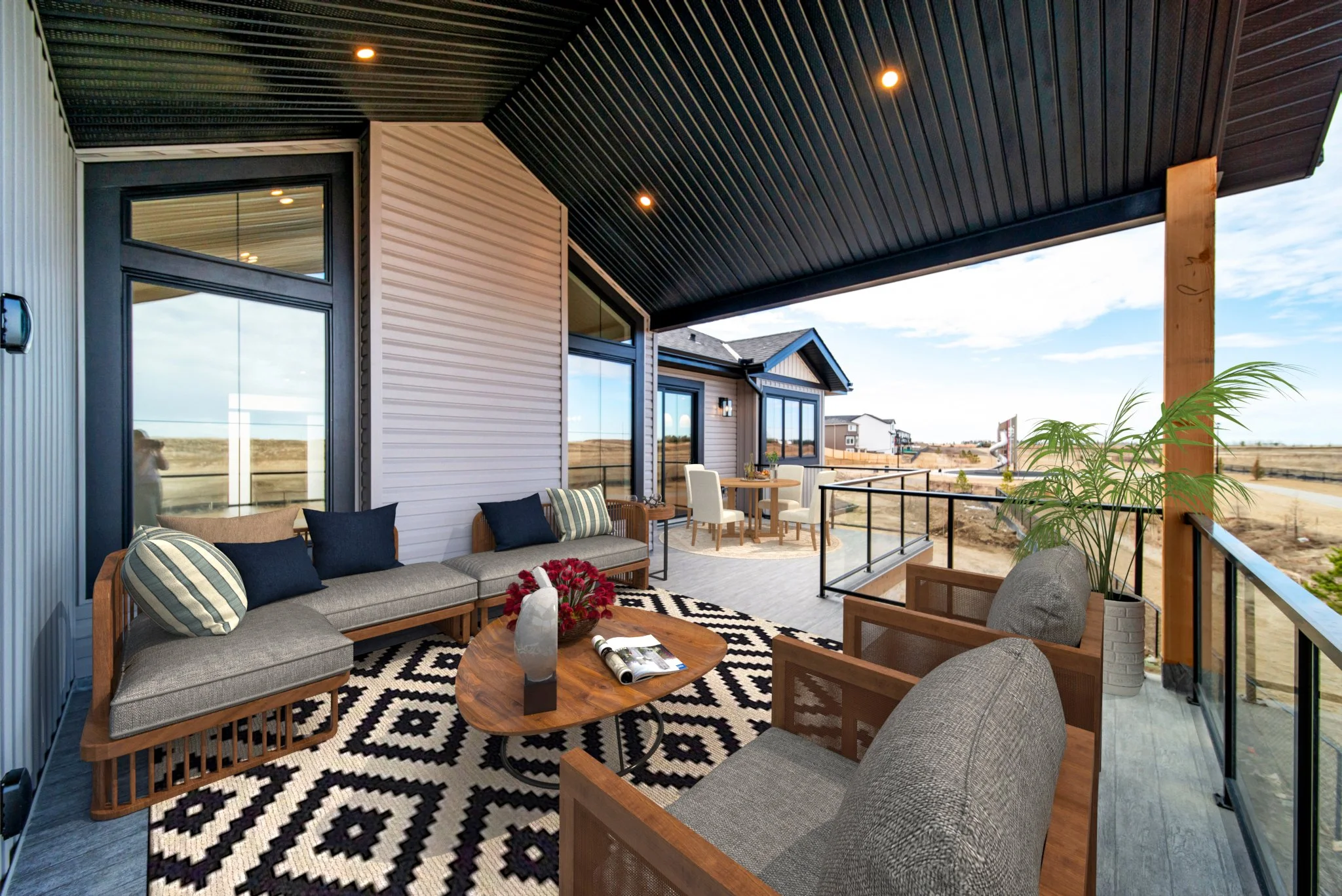 Rear Deck.jpg
